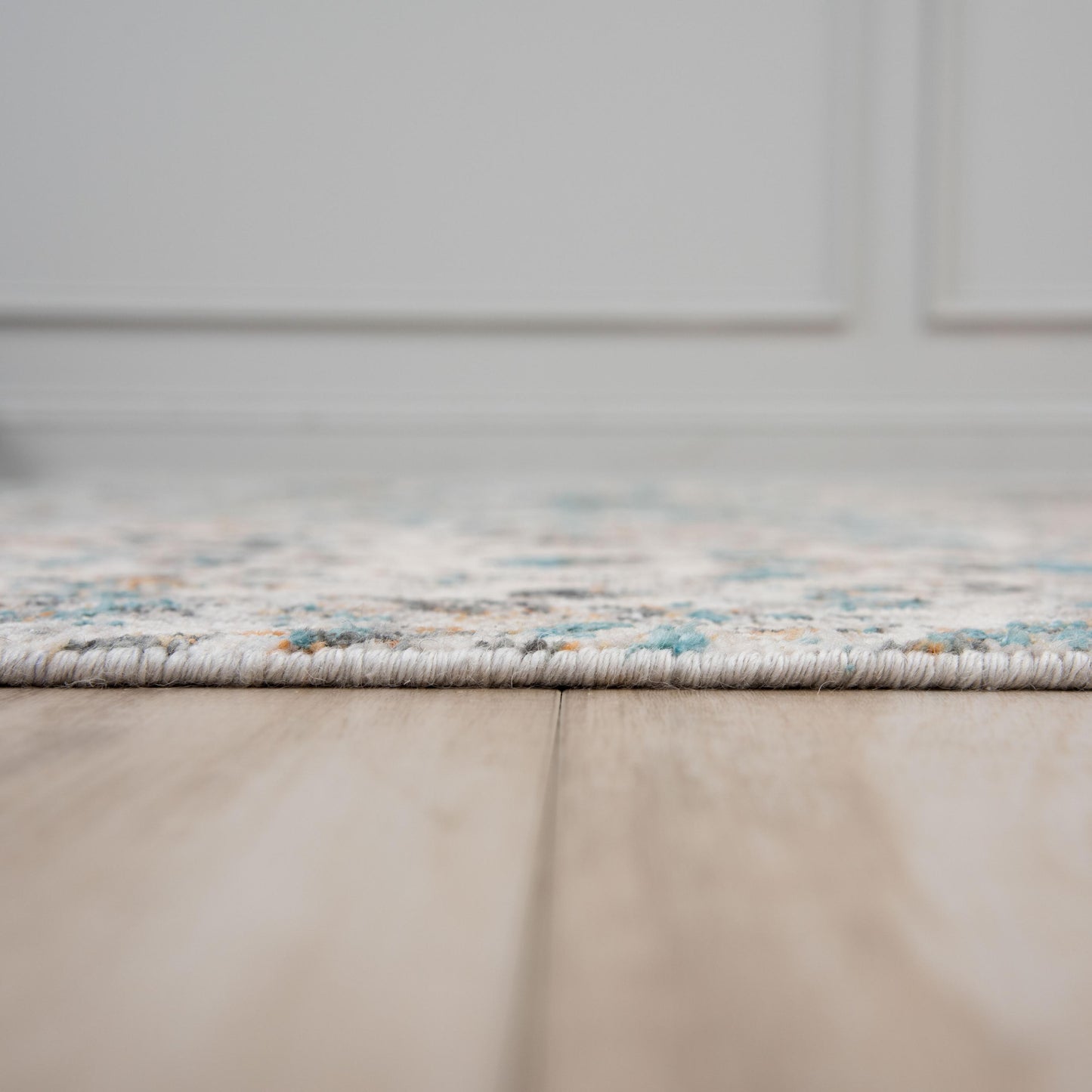 Intrigue transitional rug, 2' x 3'.