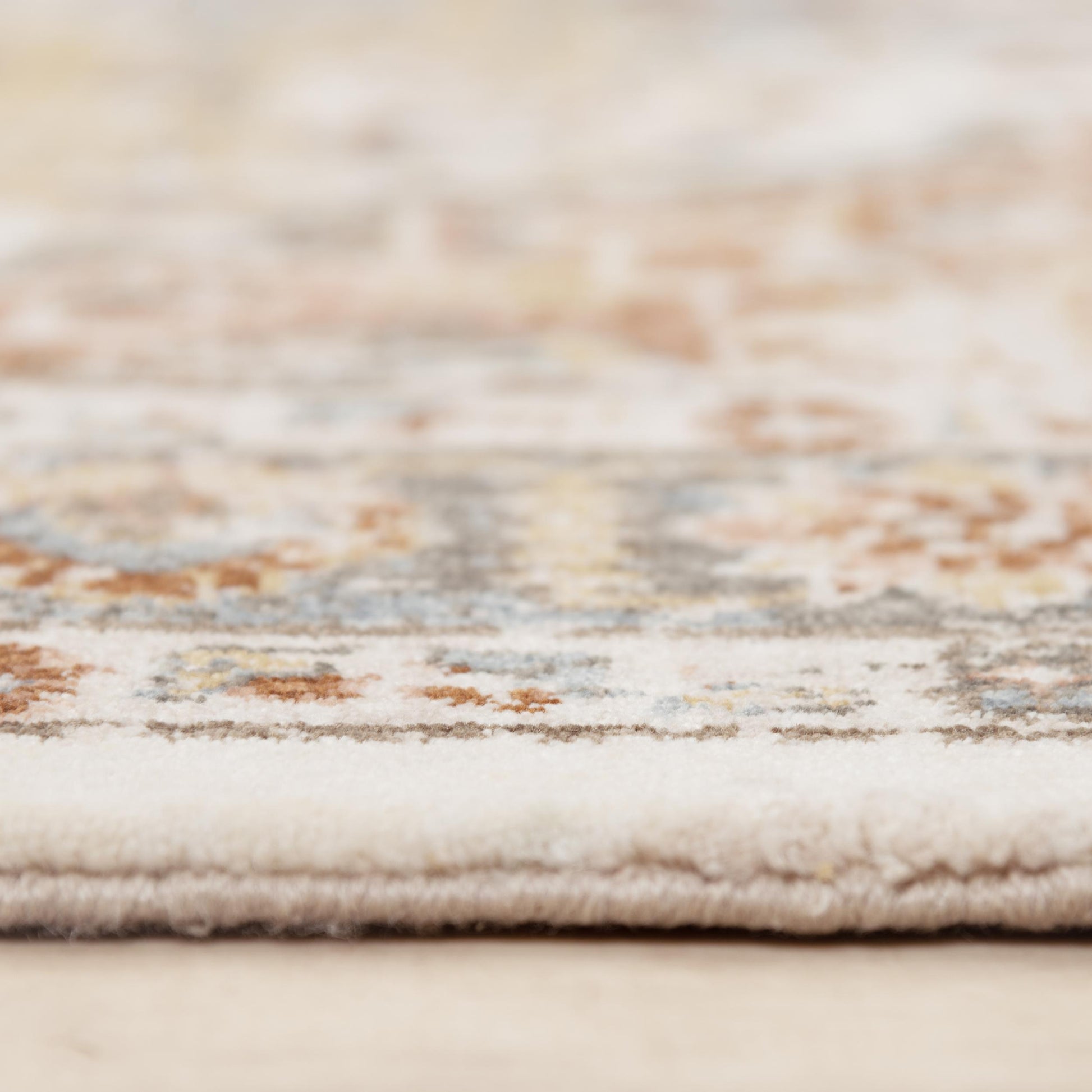 Traditional rug, 8' x 10'.