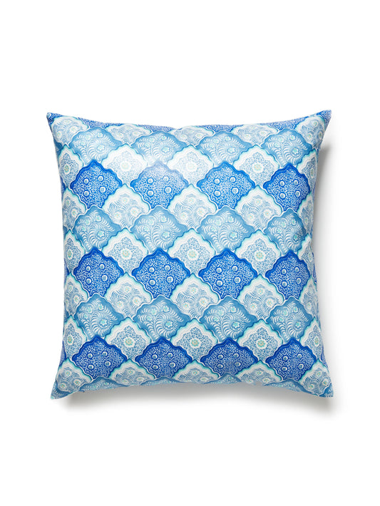 SCALAMANDRE PILLOWS   BOTANICAL / FOLIAGE 
DIAMOND / OGEE 
SMALL SCALE SQUARE    - JP 0003AKIRPILL NEW SKU # JPAKIRPILL0003