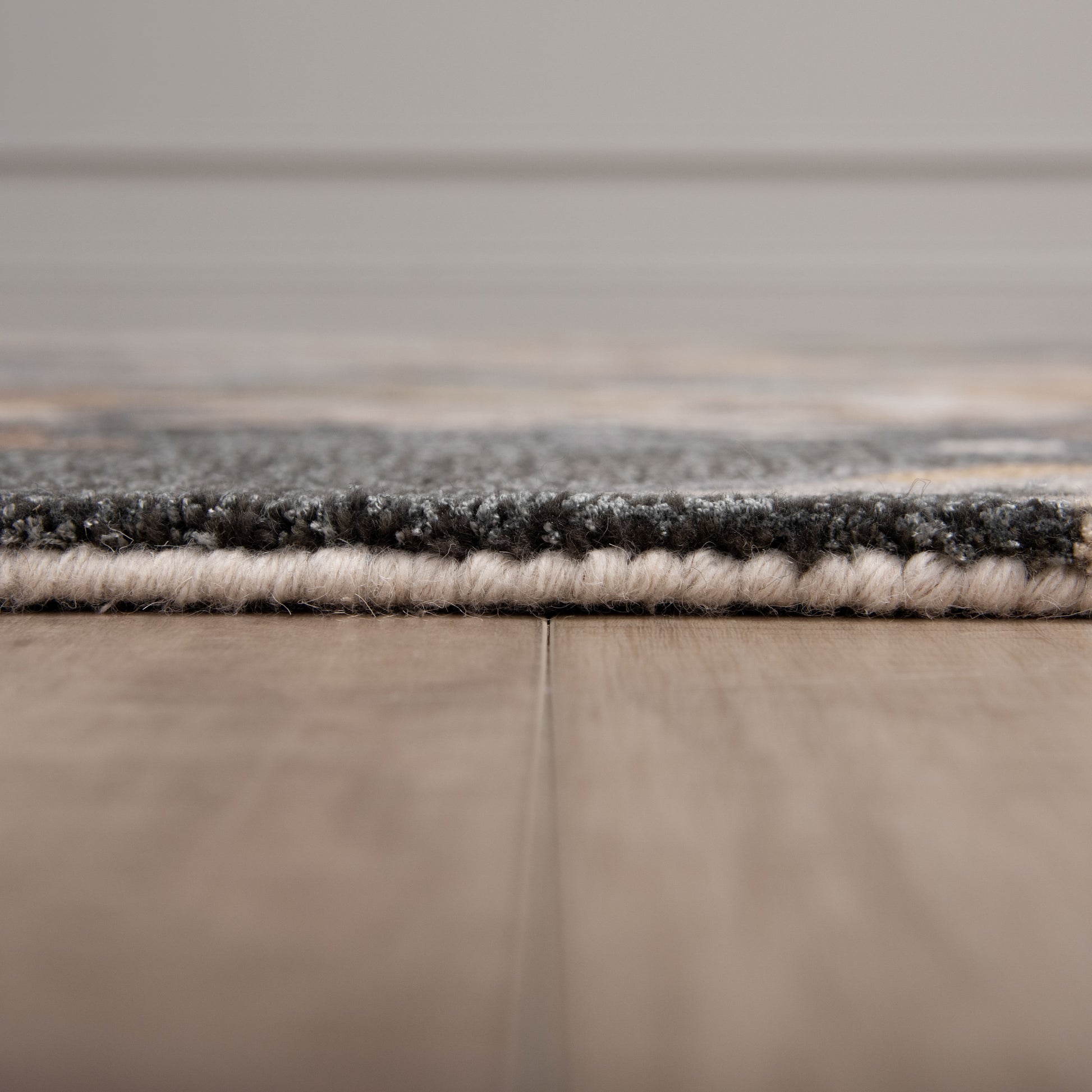Rug, 9' x 12'.