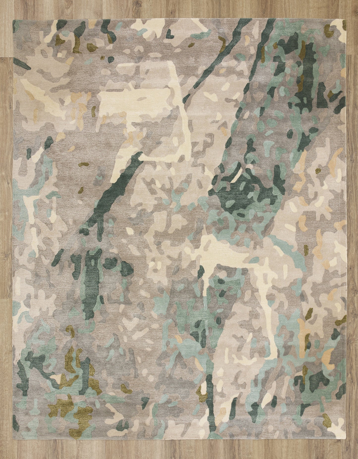 Rug, modern style, 2' x 3'.