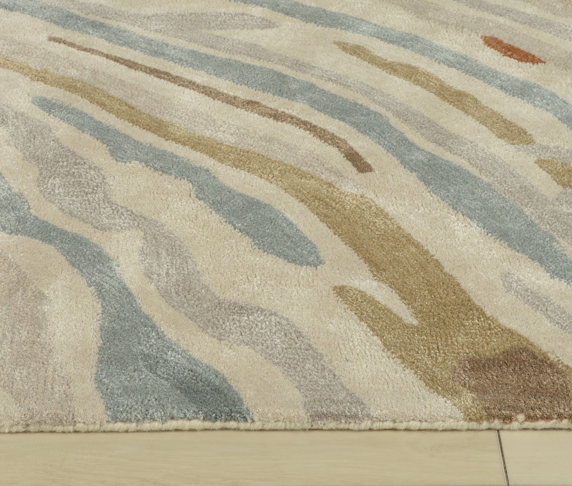Modern kinetic rug, 9' x 12'.