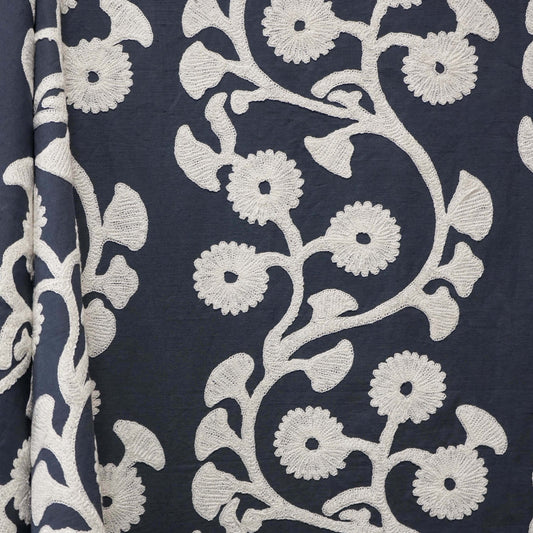 JF Fabrics JF Studio KINDRED 91 Fabric Floral, traditional Blue, White  Crewel, Embroidery, Linen - 9006091 SJ102