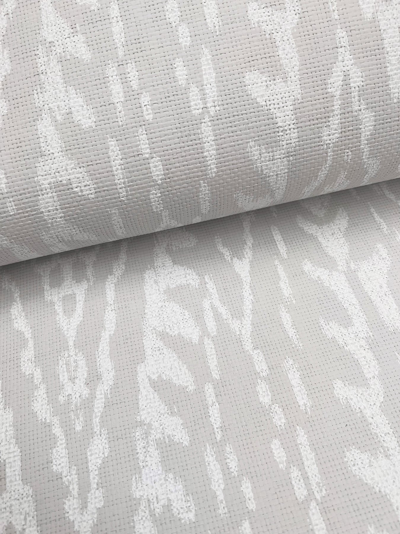 York Wallcoverings Lemieux et Cie Signature Rousseau Paperweave Warm Grey Wallpaper Bohemian Geometrics Greys   - LM5345