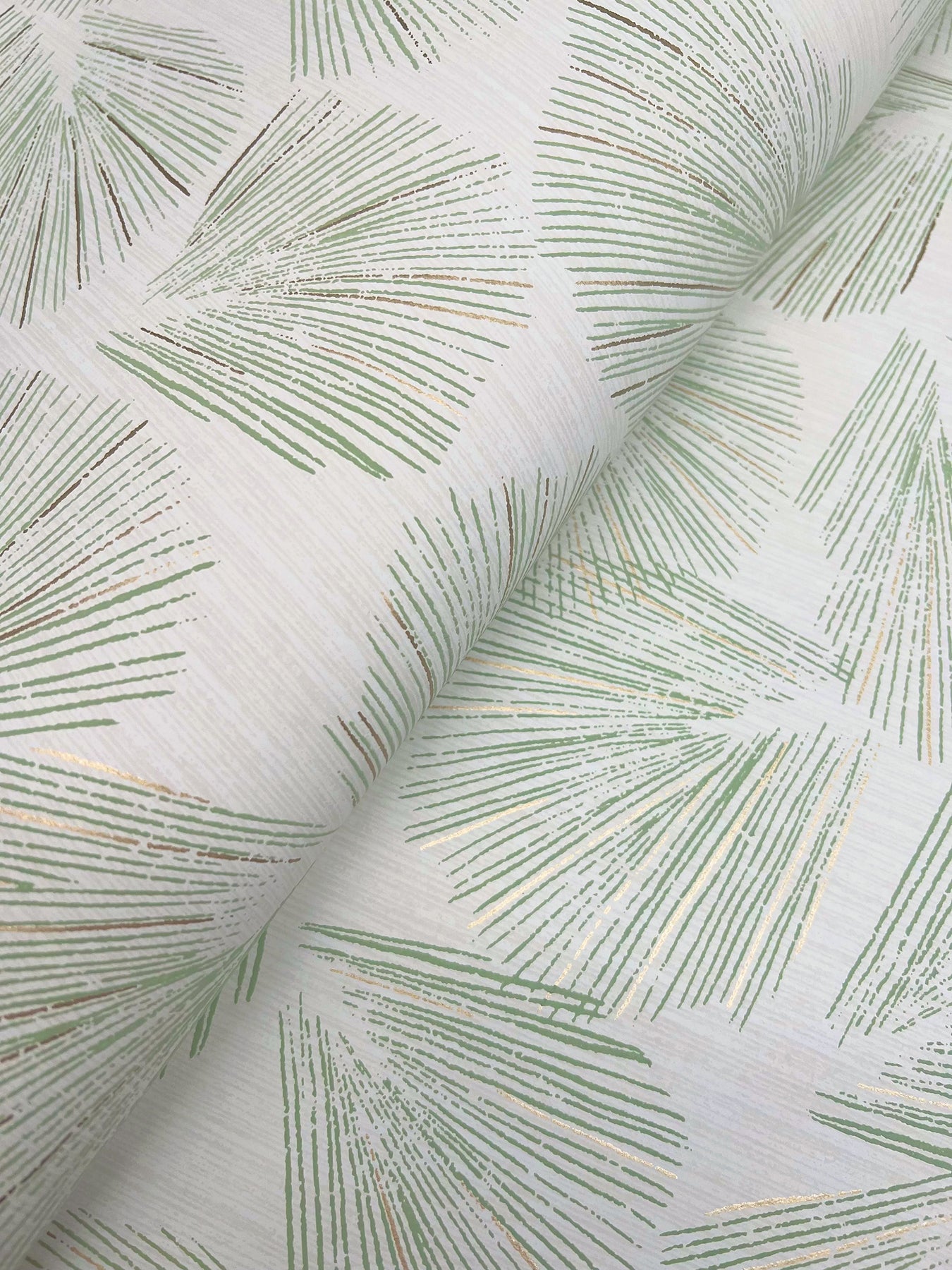 York Wallcoverings Lemieux et Cie Signature Elora Leaf Green Wallpaper Traditional Botanical Greens   - LM5352