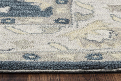 Leone traditional rug, 2' x 8'.