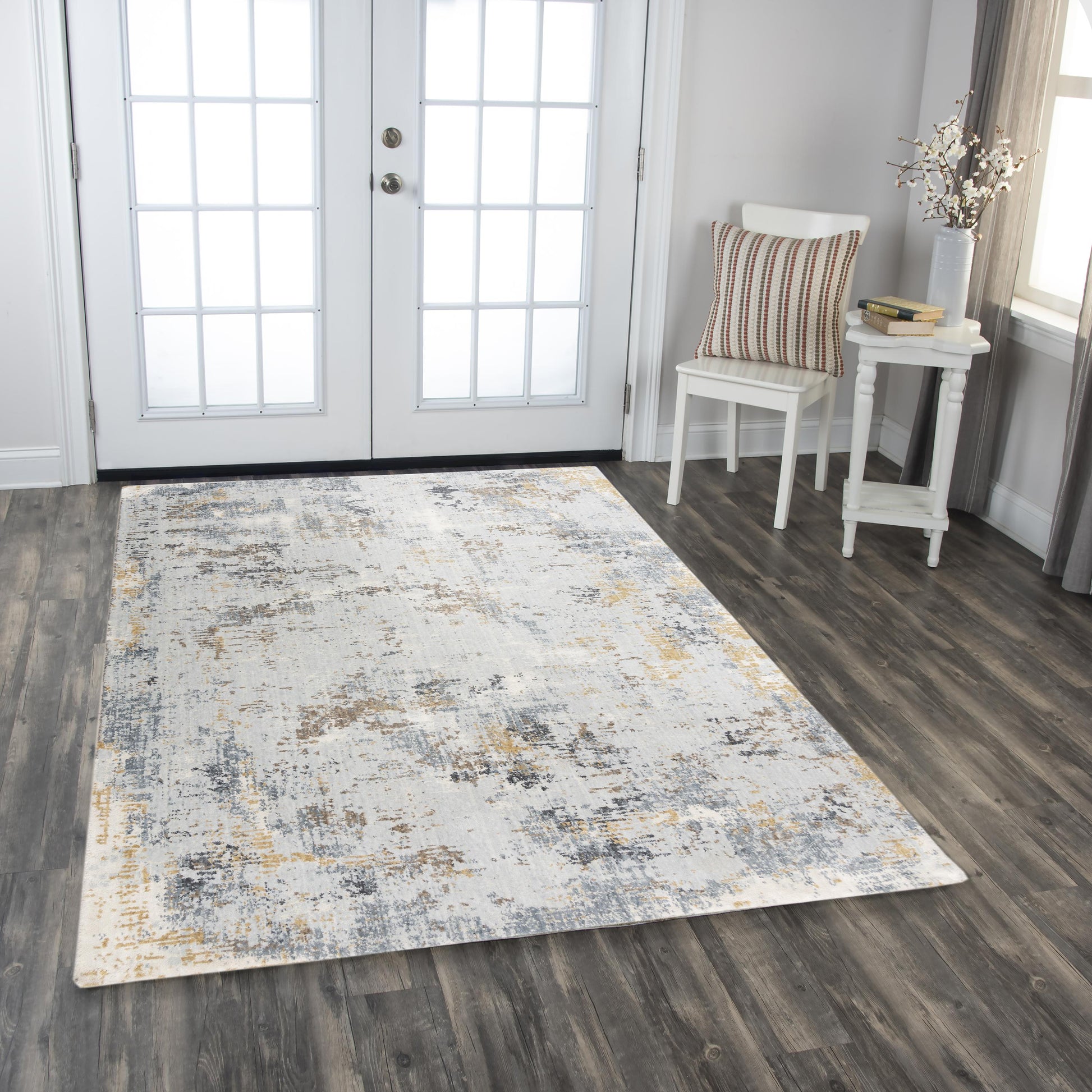 Logan rug, contemporary, 9' x 12'.