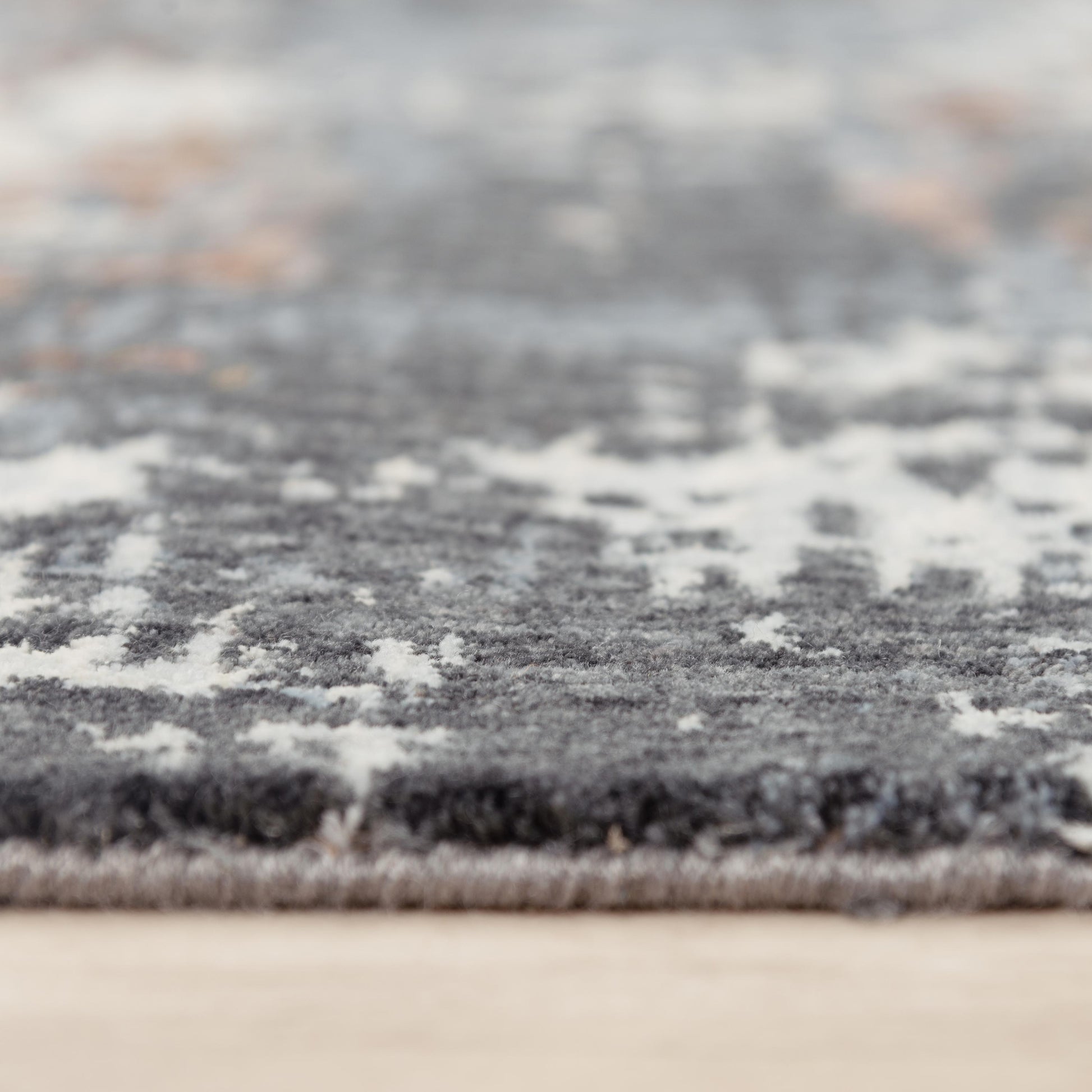Logan rug, contemporary style, 9' x 12'.