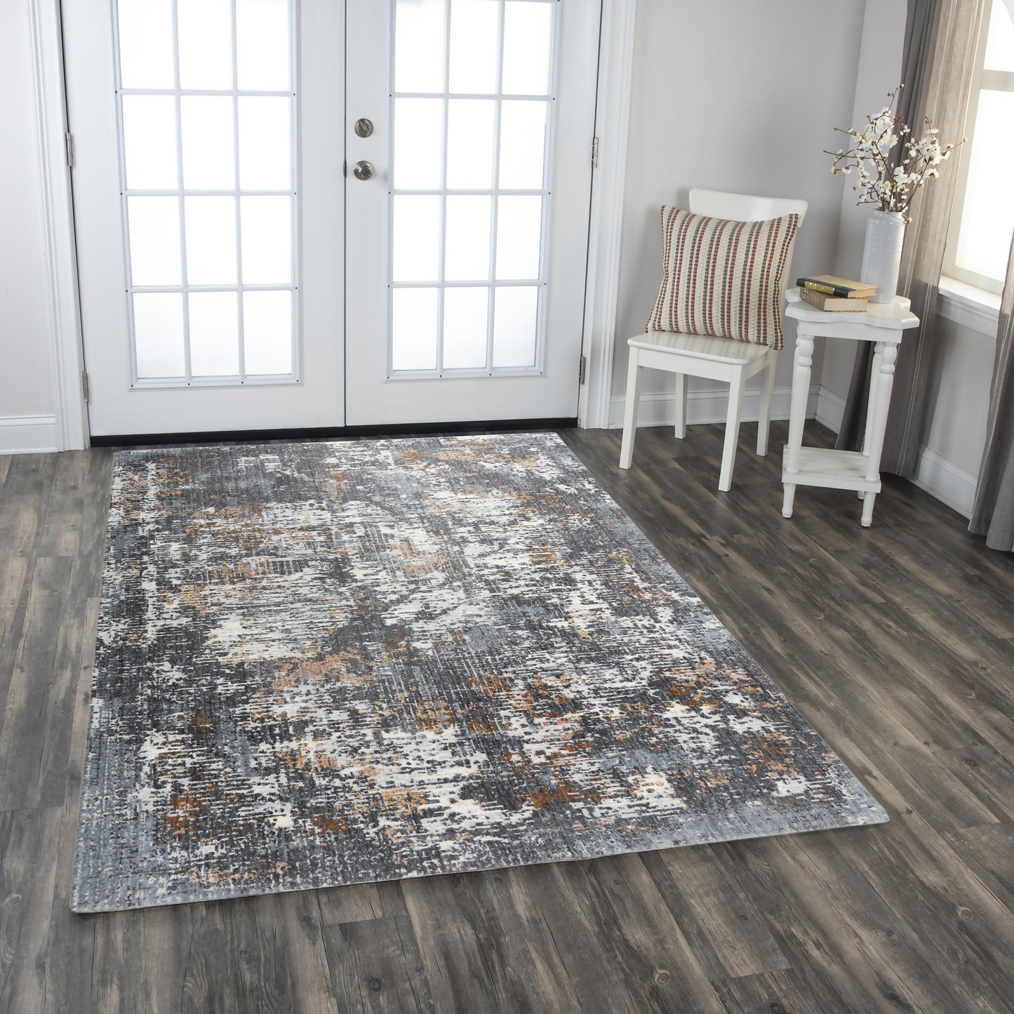 Logan rug, contemporary style, 8' x 10'.
