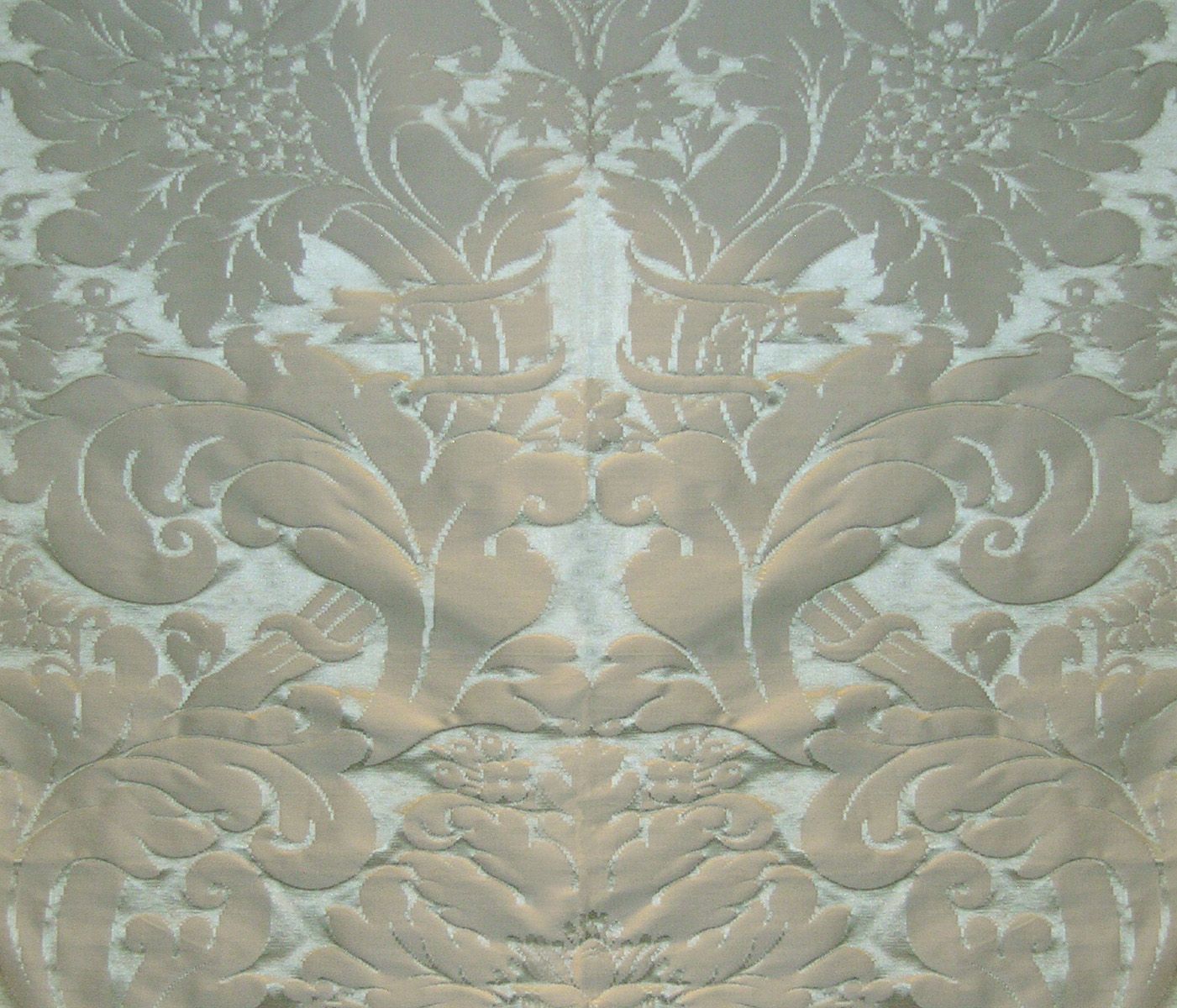 SCALAMANDRE  LOMBARDY FABRIC CELADON   - M0 00061155