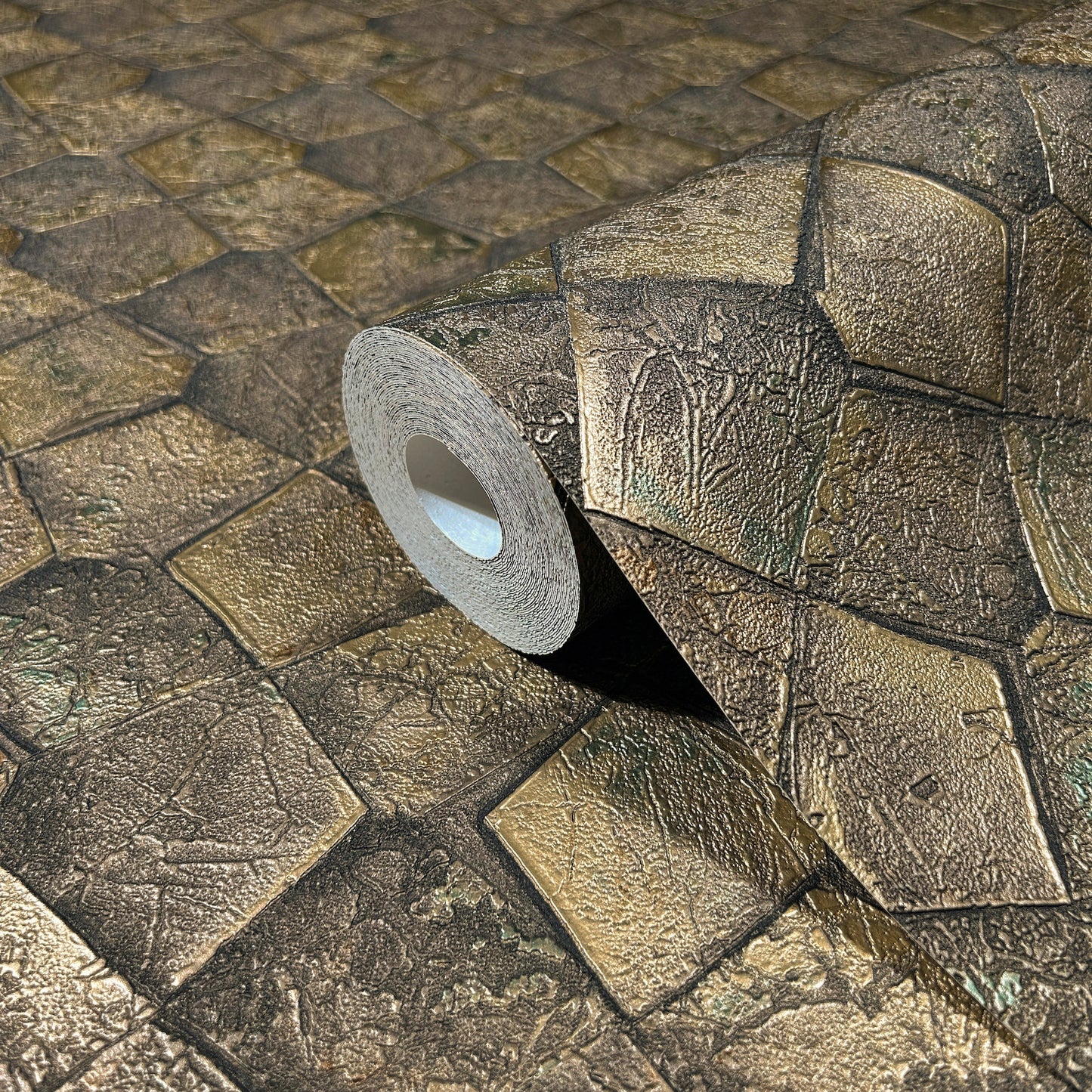 York Wallcoverings Antonina Vella Waterford Gold Tiled Wallpaper Graphics Traditional Gold  Wallpaper - MA34909