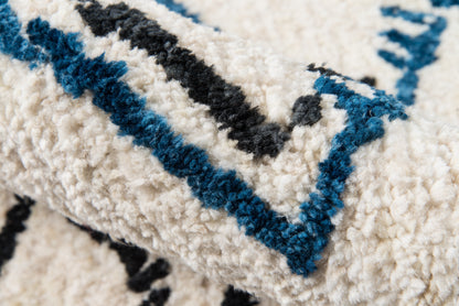 Momeni Rugs   Margaux 2'X3'    - MARGEMGX-3IVY2030