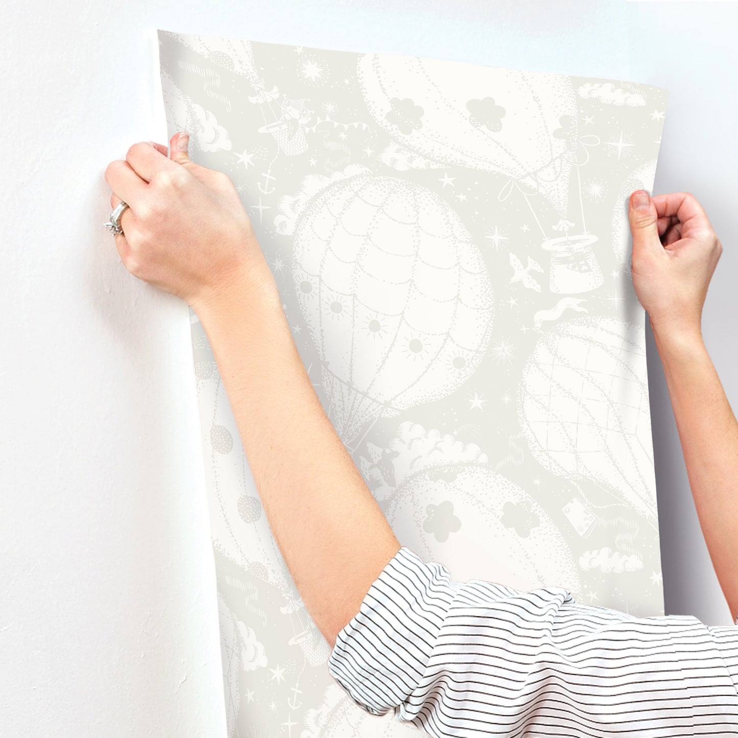 York Wallcoverings Daydream Ballongerna Grey Wallpaper Whimsical Novelty Greys   - MB29001