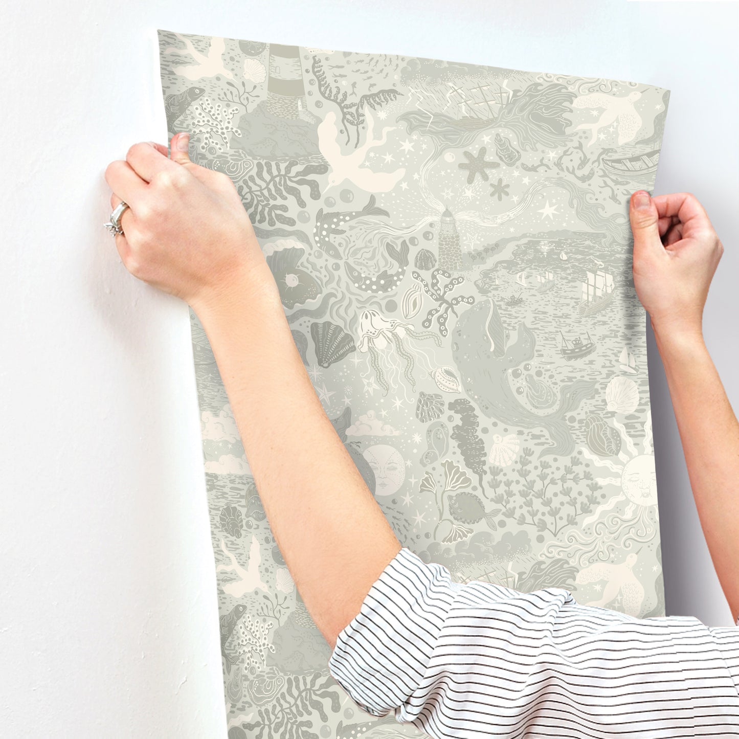 York Wallcoverings Daydream Havet Light Blue Wallpaper Whimsical Animals and Insects Blues   - MB29017