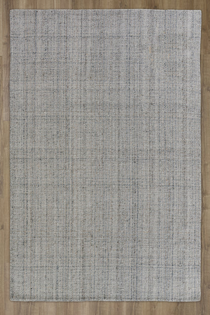 Casual area rug, 8' x 10'.
