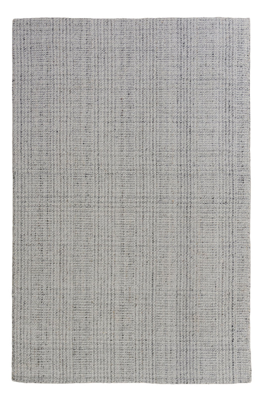 Casual rug, 9' x 12'.