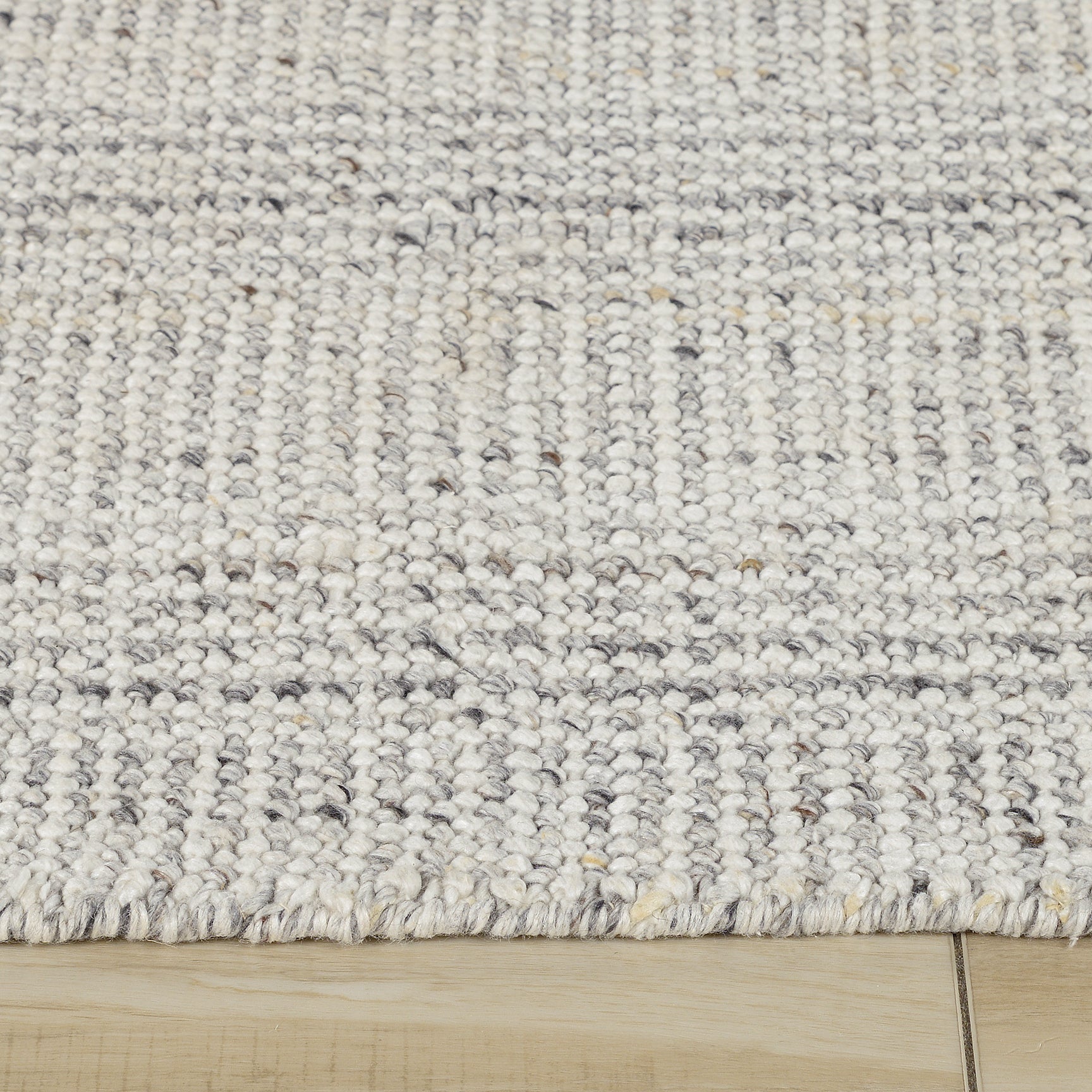 5' x 8' rug.