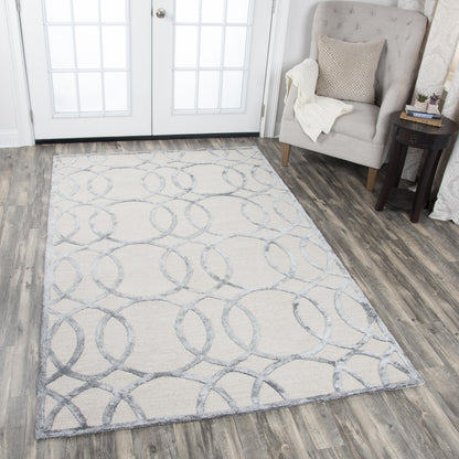 Contemporary rug, 3' x 5'.
