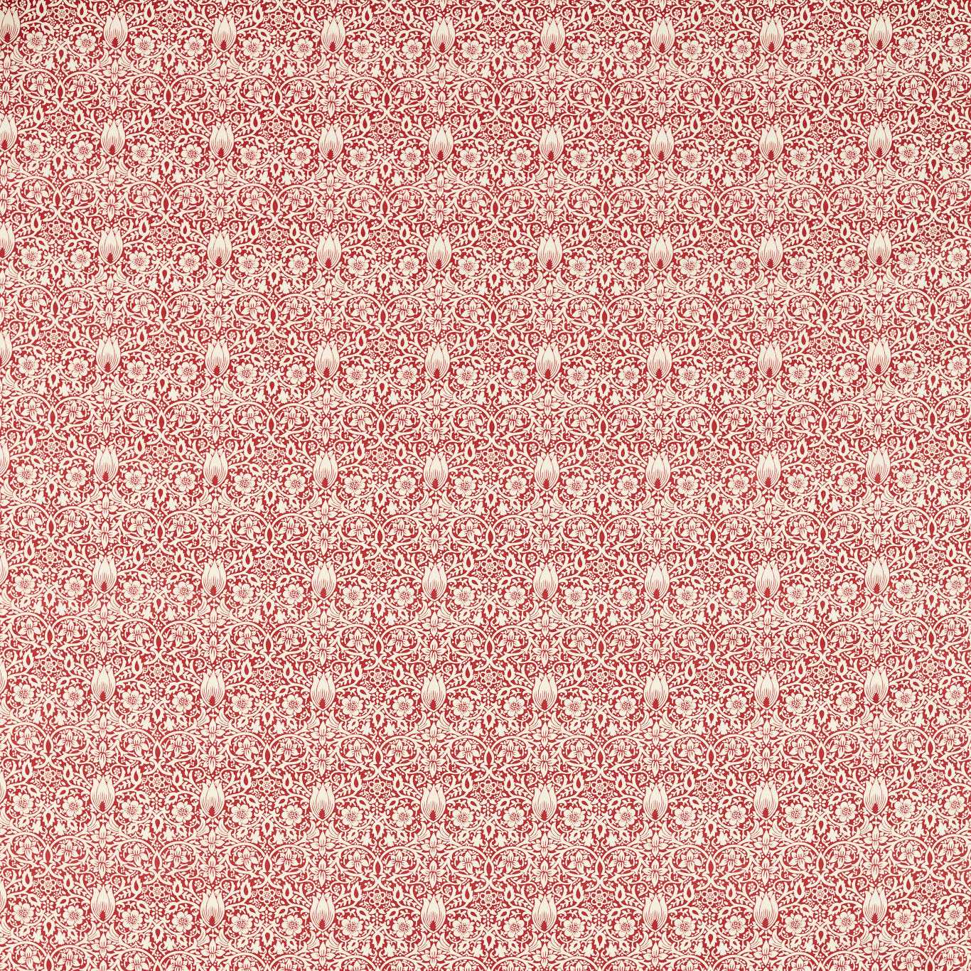 MORRIS & CO Borage Fabric Classic Floral Barbed Berry   - MEWF227033