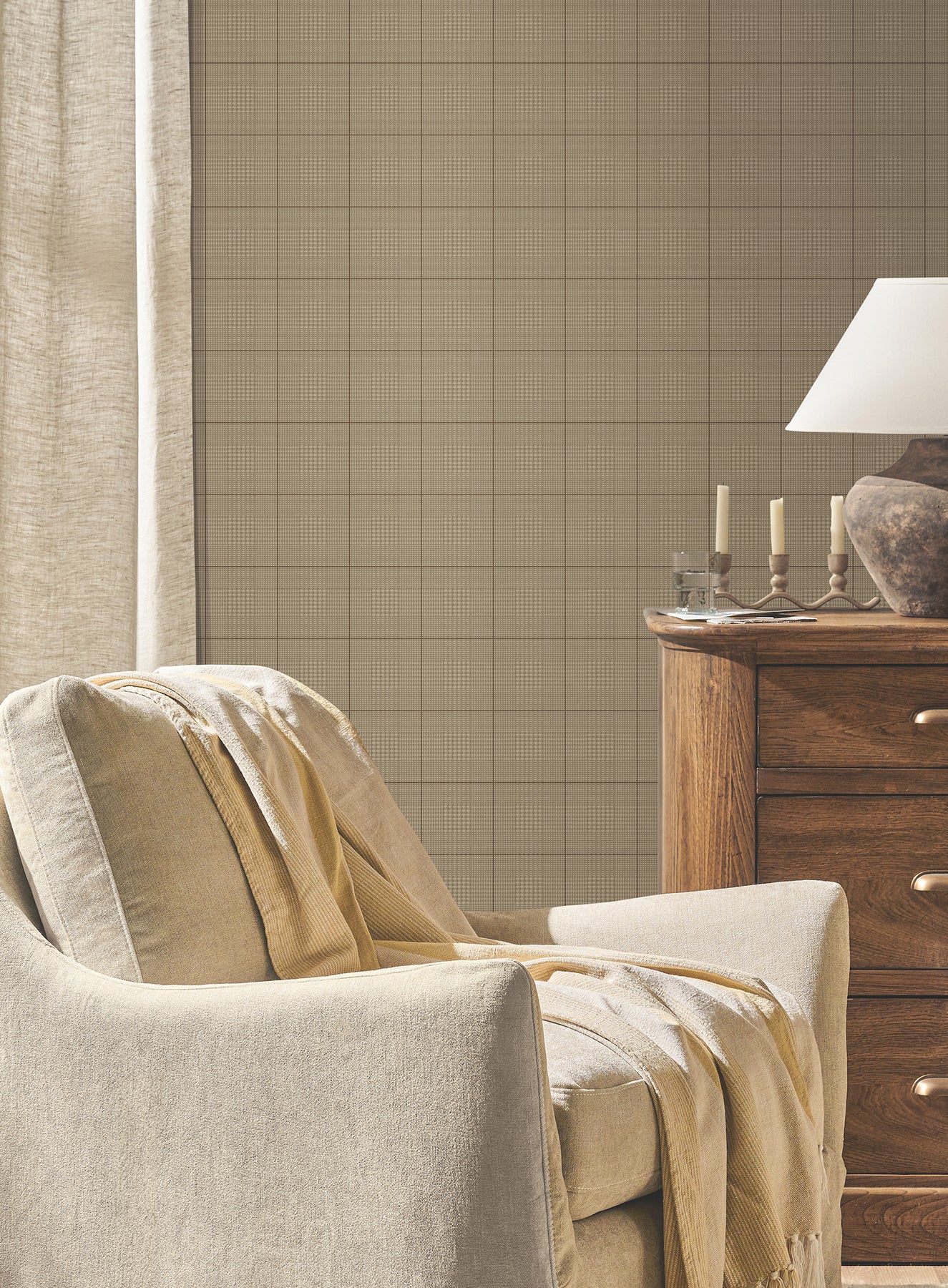 York Wallcoverings Magnolia Home 4 Windsor Mocha Wallpaper Traditional Small Prints Browns   - MF4781
