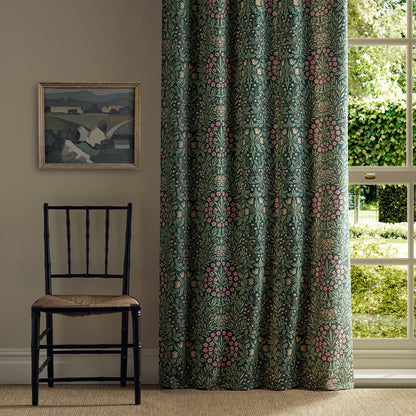 Morris & Co Daisy & Oak Fabric in Forest – archival botanical design featuring oak leaves and acorns, printed on a linen/cotton blend, ideal for upholstery, drapery, and cushions.