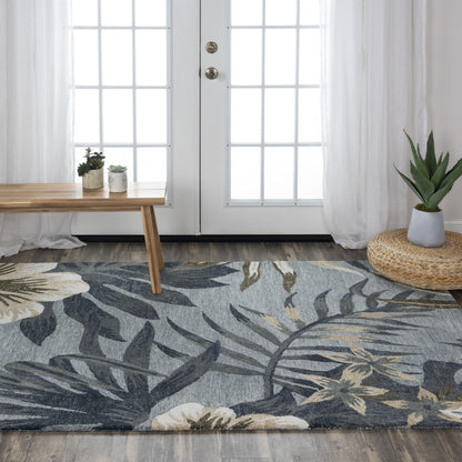 Rug with a coastal nautical design, 5' x 8'.