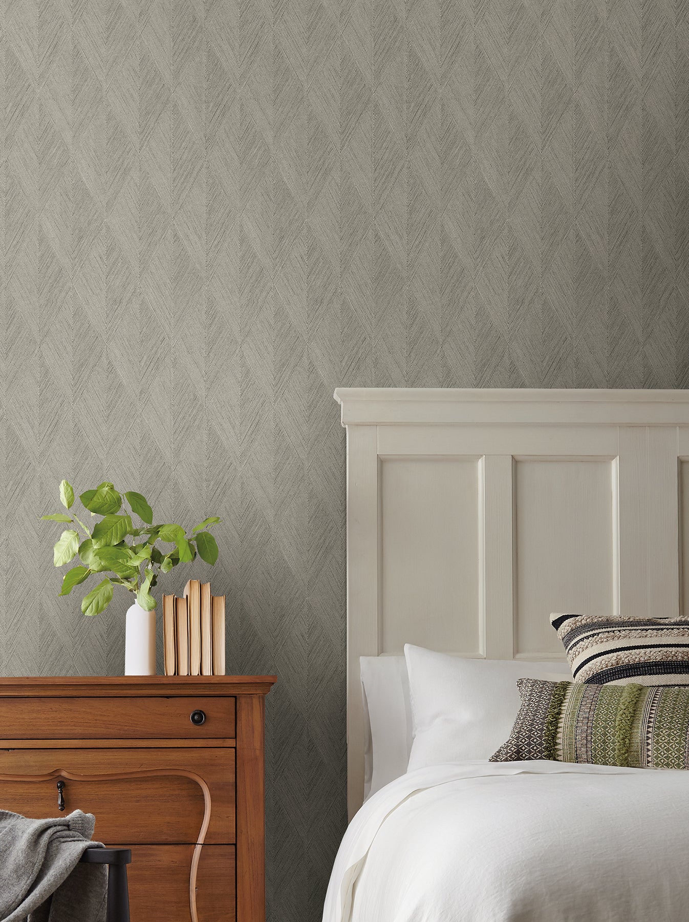 York Wallcoverings Magnolia Home High Performance Challenger Mineral Wallpaper Traditional Geometrics Greys   - MJ4804N