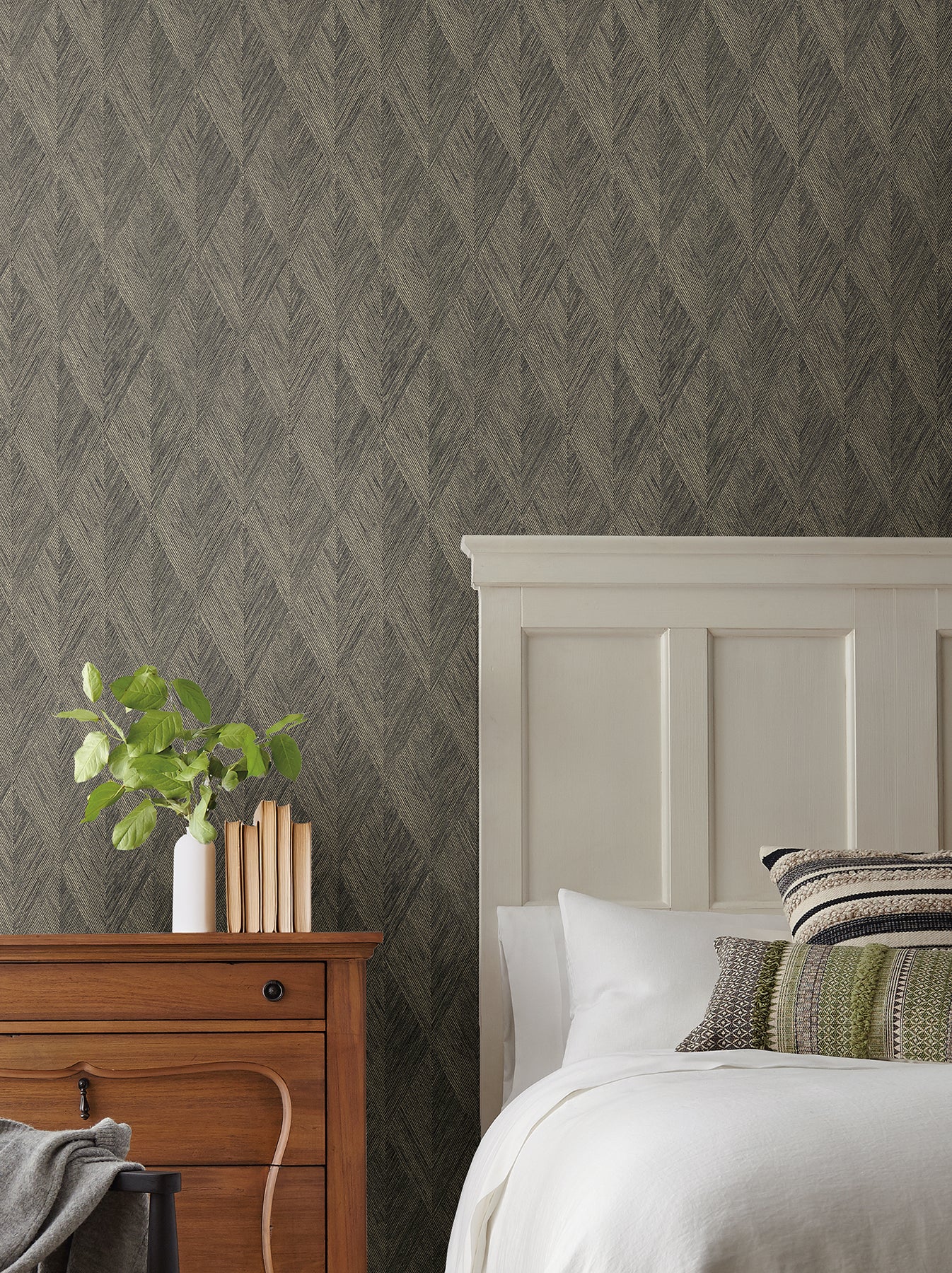 York Wallcoverings Magnolia Home High Performance Challenger Nook Wallpaper Traditional Geometrics Blacks   - MJ4805N