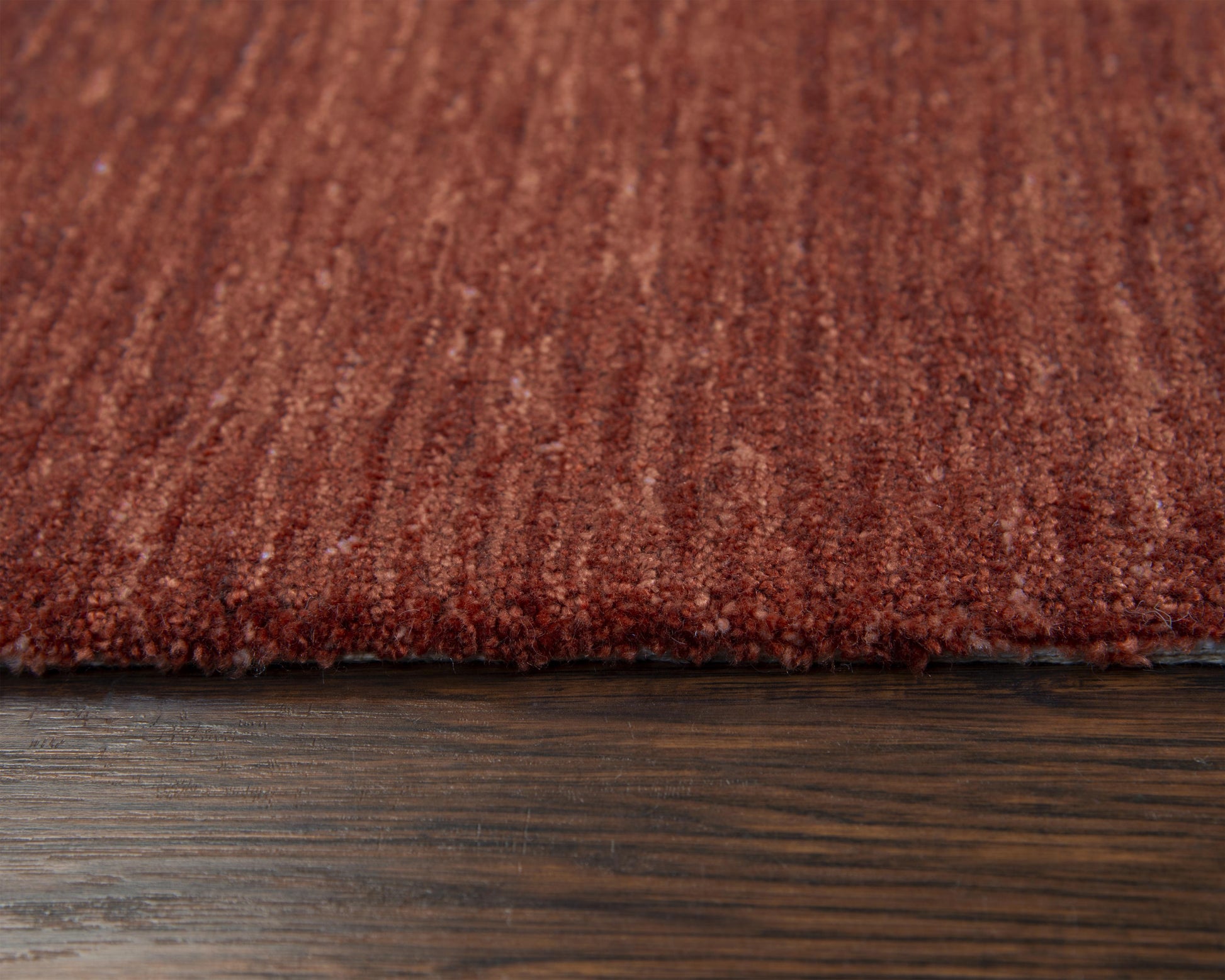 Casual rug, 5' x 8'.