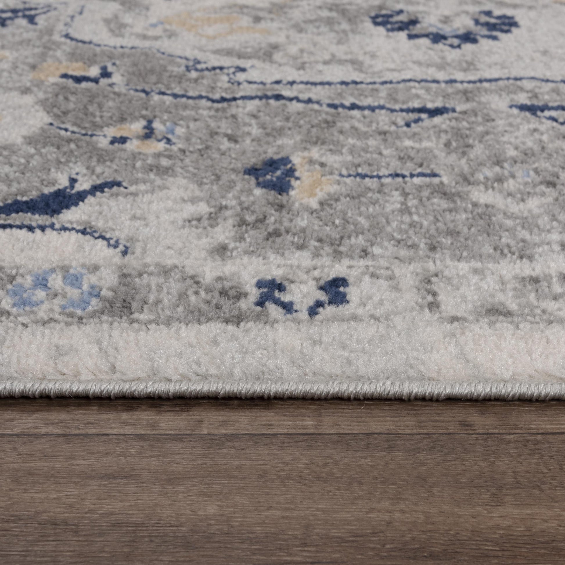 Marquise Traditional rug, 5' x 7