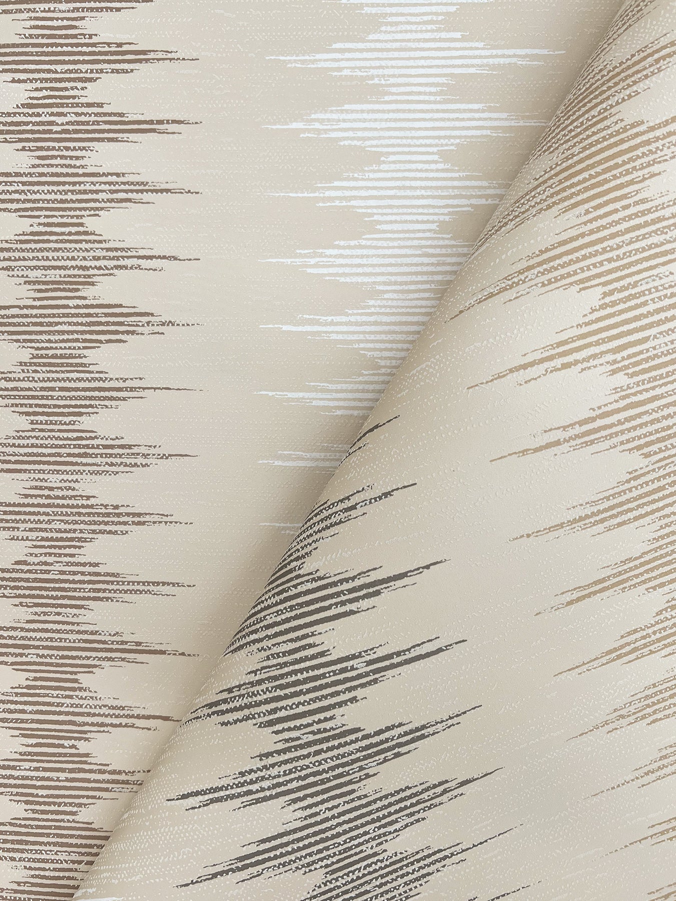 York Wallcoverings Montecito Woven Desert Mirage Wallpaper Modern Stripes Beiges   - MT5643