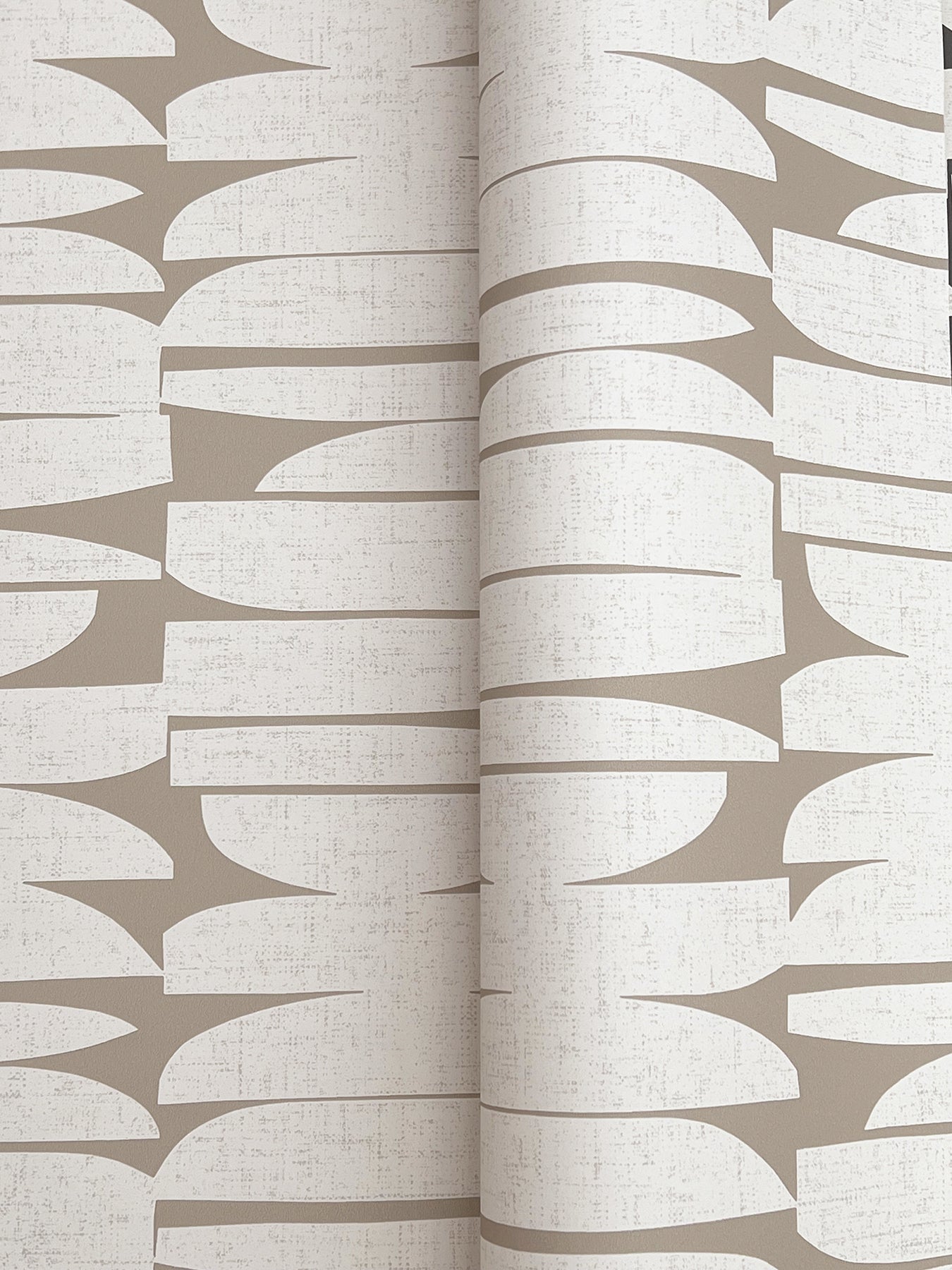 York Wallcoverings Montecito Lovely Libra Dune Wallpaper Modern Geometrics Browns   - MT5652