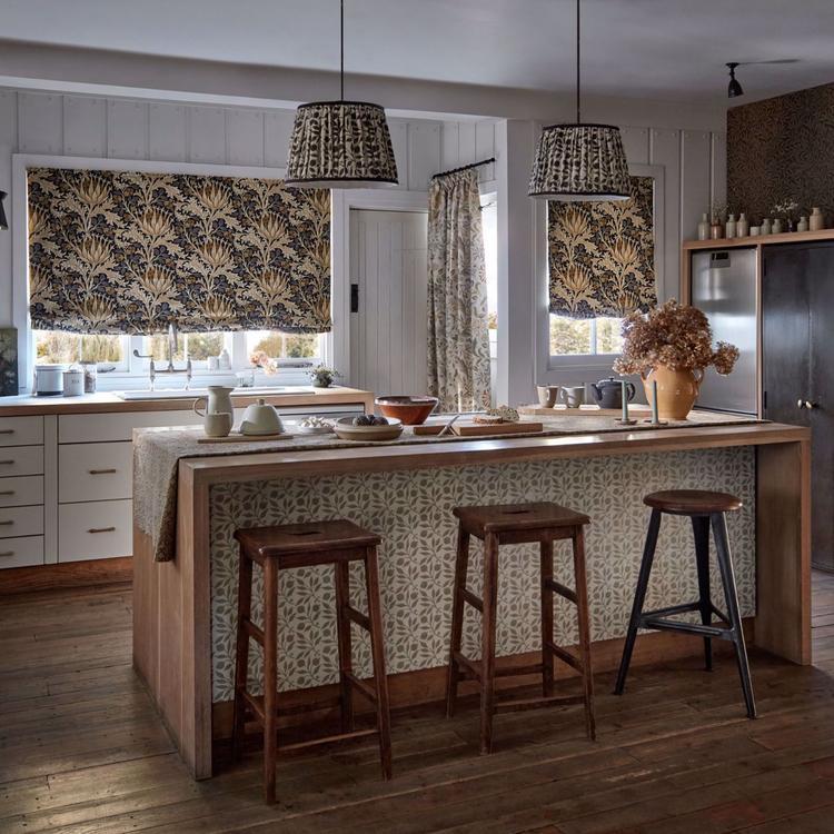 Morris & Co Wardle Velvet fabric in Midnight/Pearwood colour‑way – rich plain velvet, 52.8″ wide, 90% cotton / 10% polyester, perfect for upholstery, drapes, cushions and headboards.