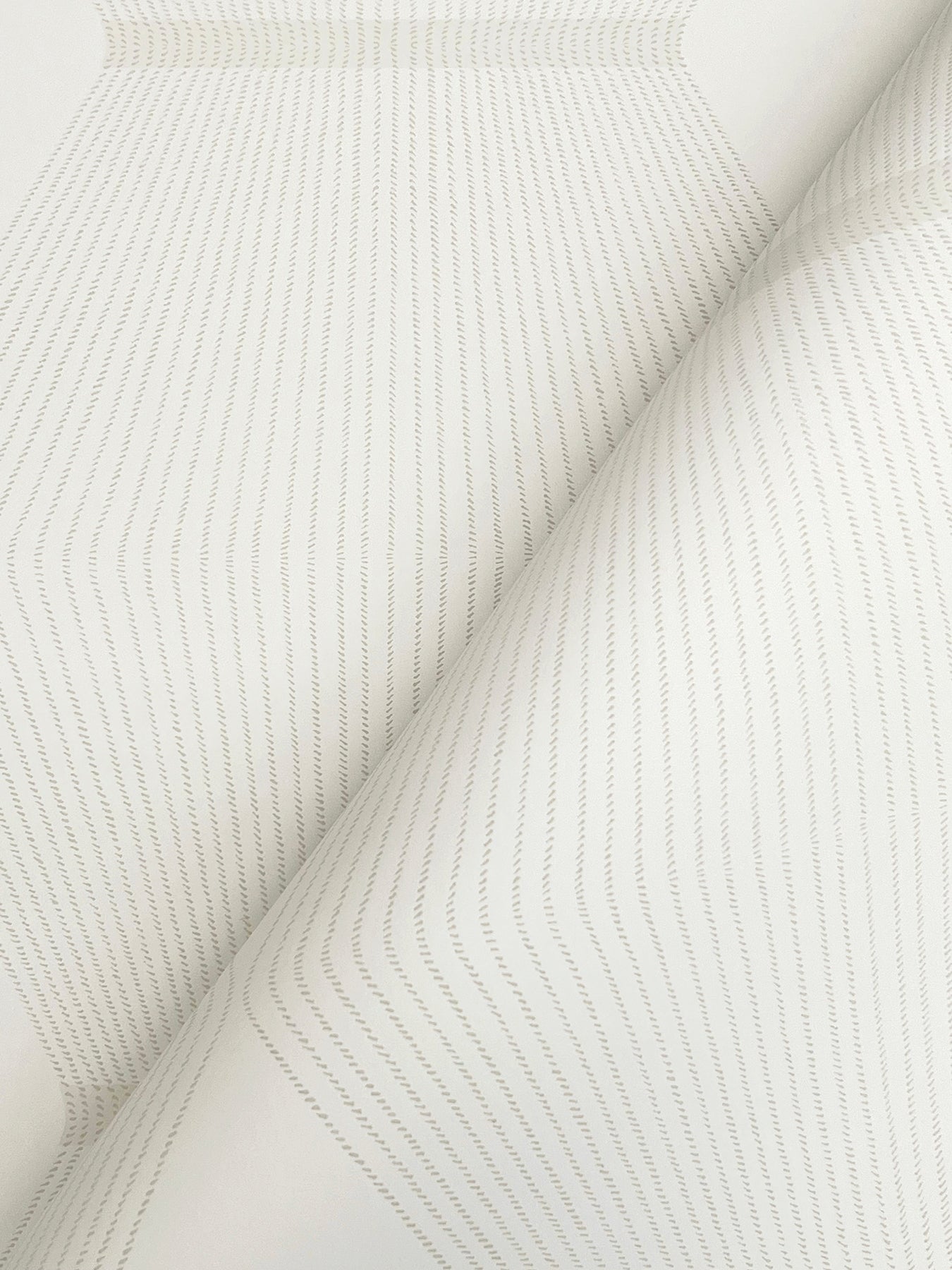 York Wallcoverings Astoria Diamond Legacy White Wallpaper Modern Geometrics Whites and Off-Whites   - MX9634