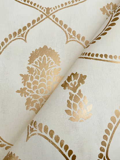 York Wallcoverings Astoria Royal Damask Soft Gold Wallpaper Traditional Damasks Yellows   - MX9643