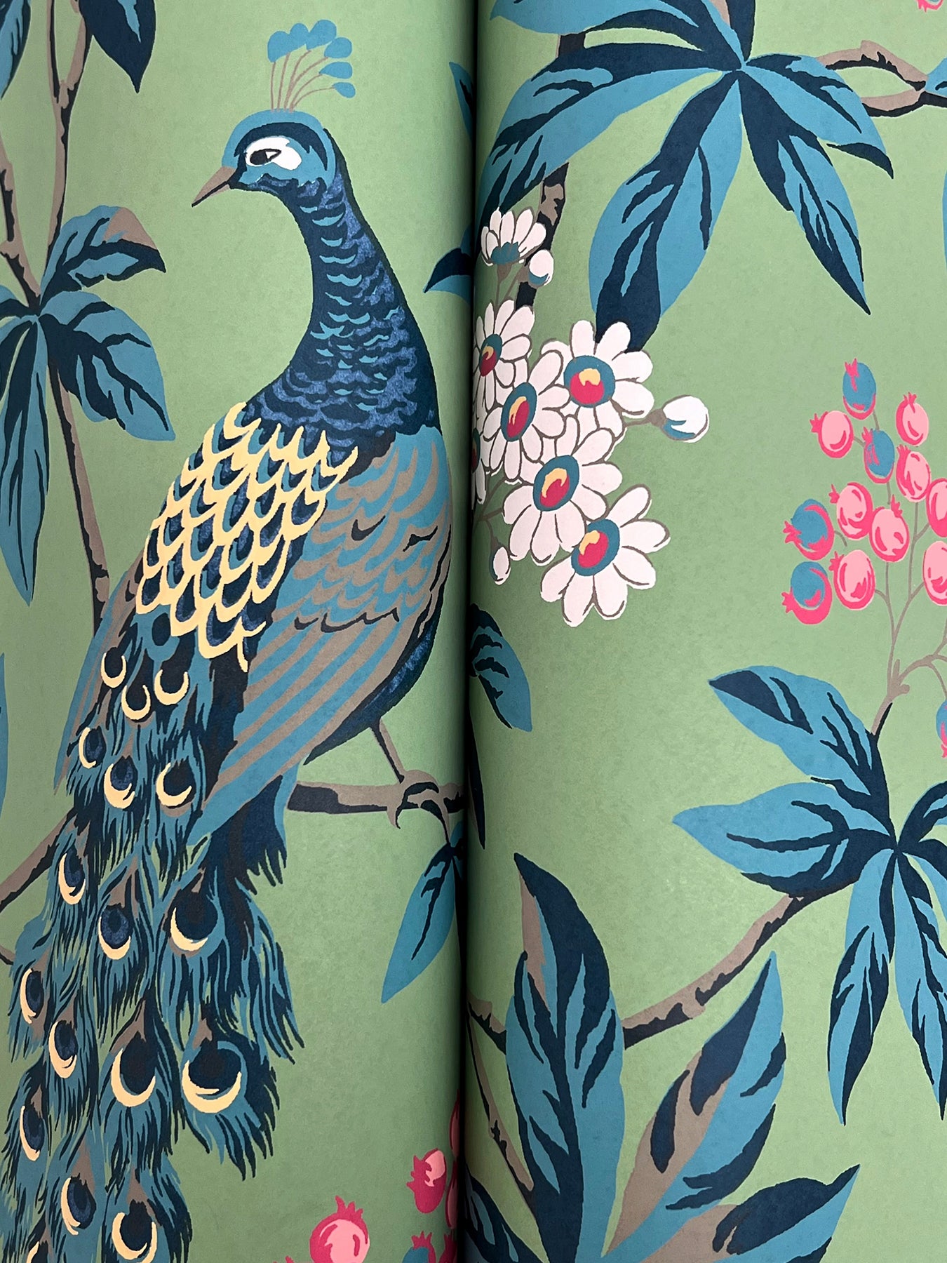 York Wallcoverings Astoria Peacock Estate Green Wallpaper Traditional Animals and Insects Greens   - MX9664