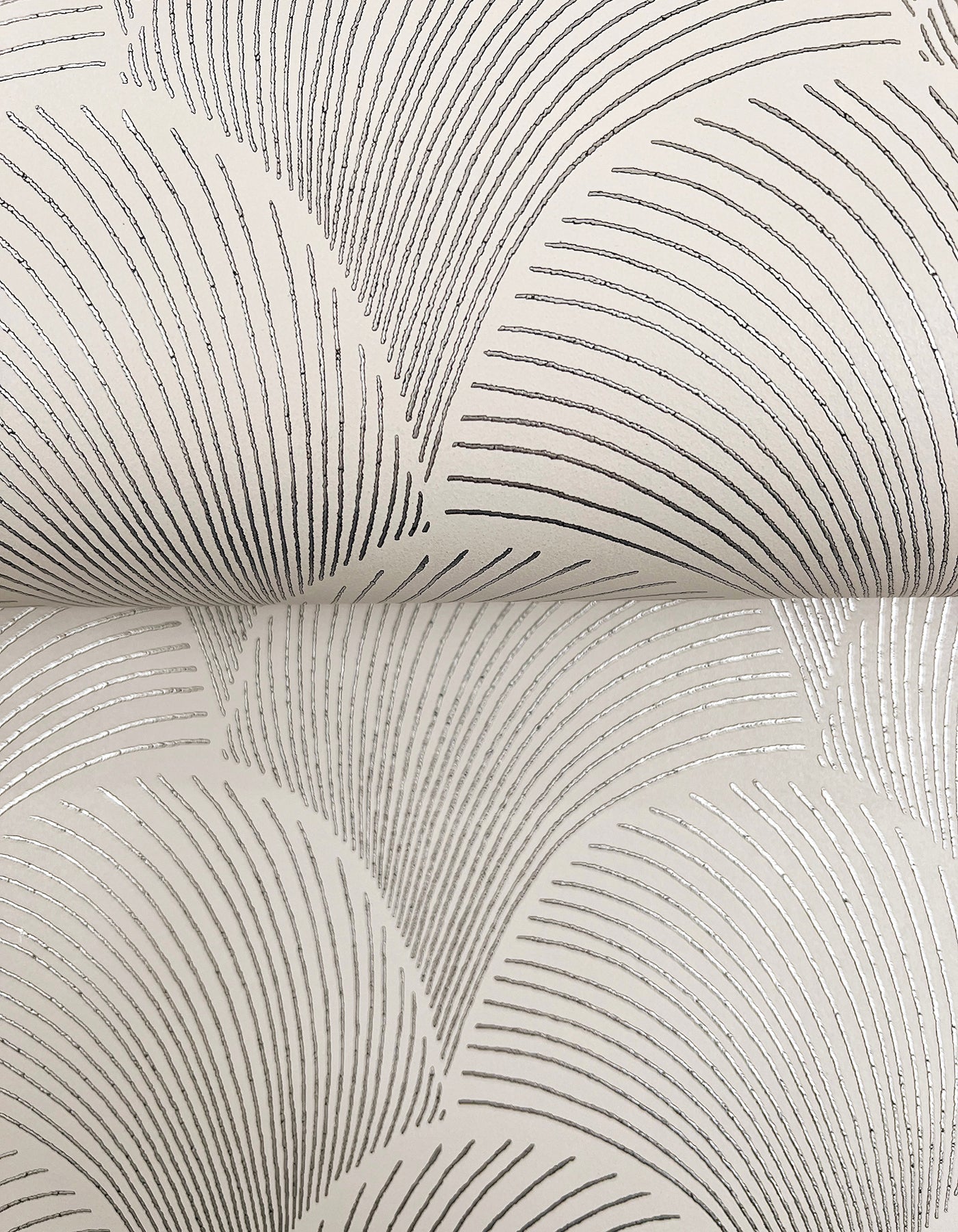York Wallcoverings Natural Discovery Metallic Cream Scallop Wallpaper Glam Foil Whites and Off-Whites   - NT6104