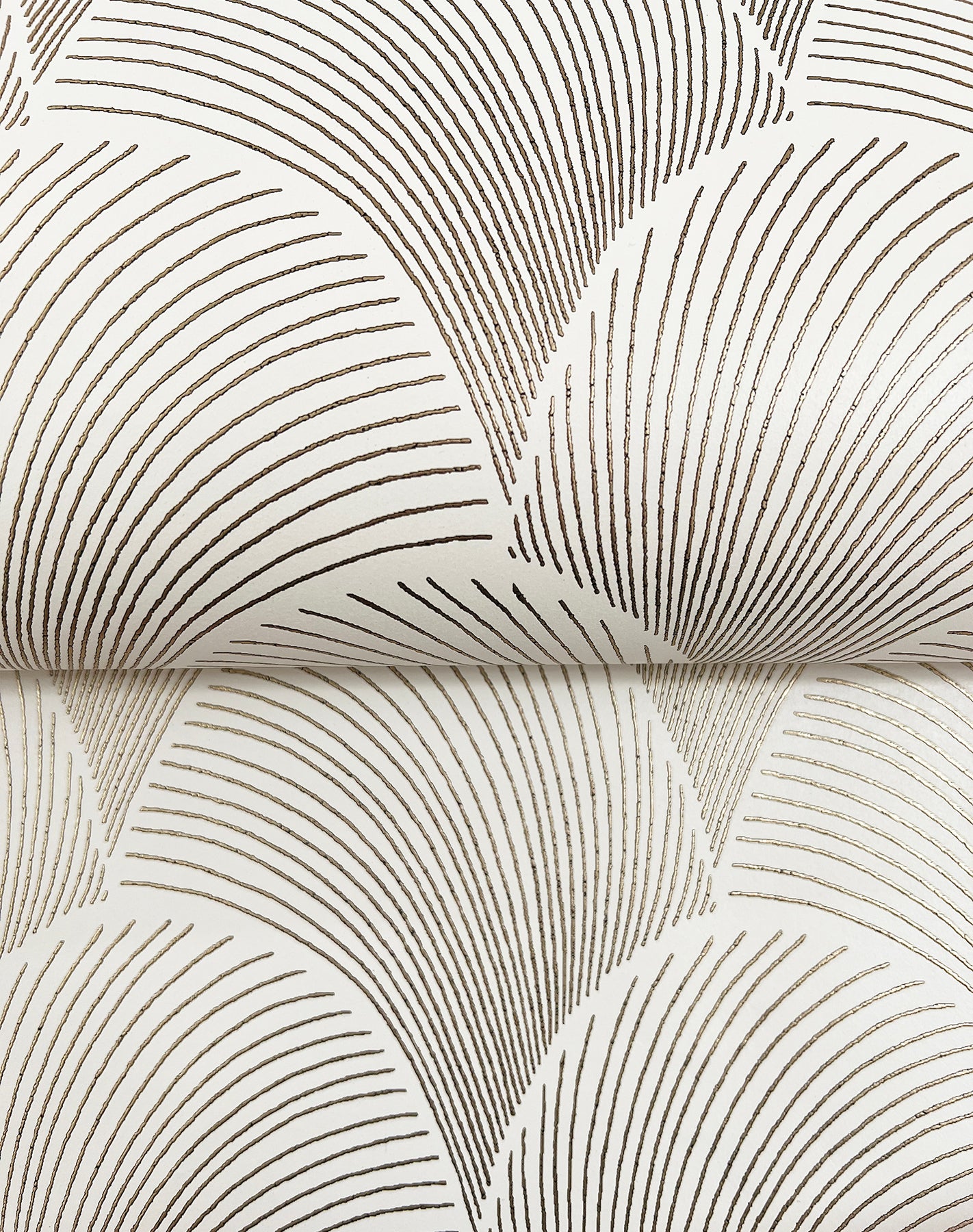 York Wallcoverings Natural Discovery Metallic White Gold Scallop Wallpaper Glam Foil Beiges   - NT6109