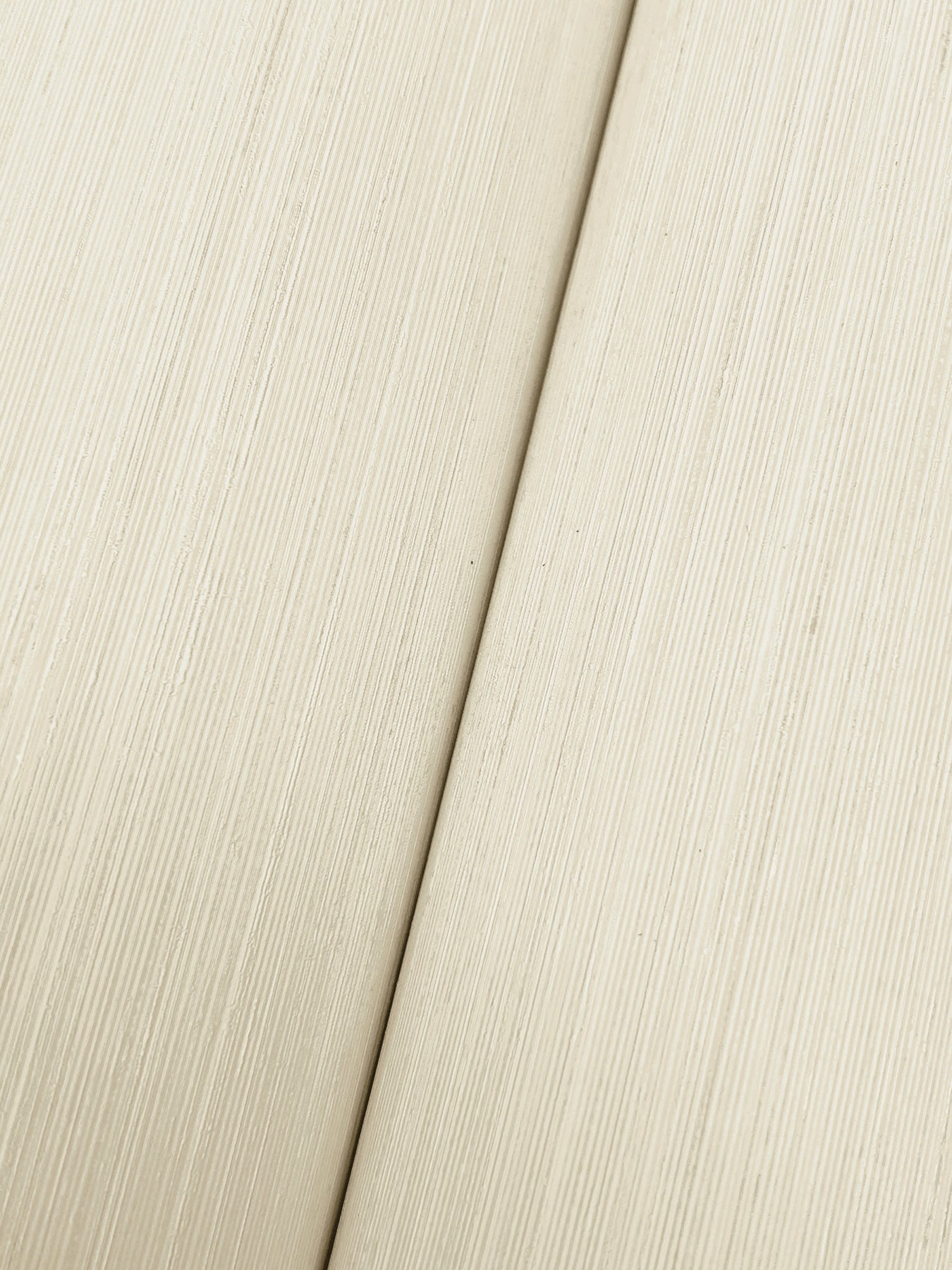 York Wallcoverings Natural Discovery Quiet Vista Shell Wallpaper Traditional Faux Grasscloth Greys   - NT6206N