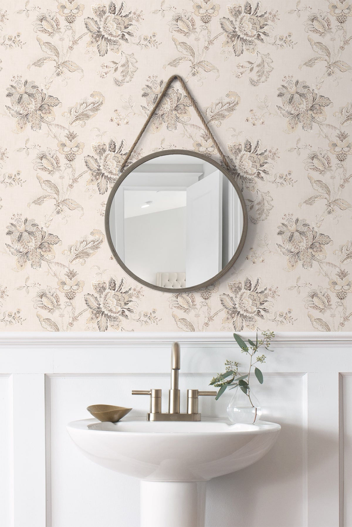NextWall  Anelda Jacobean Floral Vintage Off-White   - NW59105