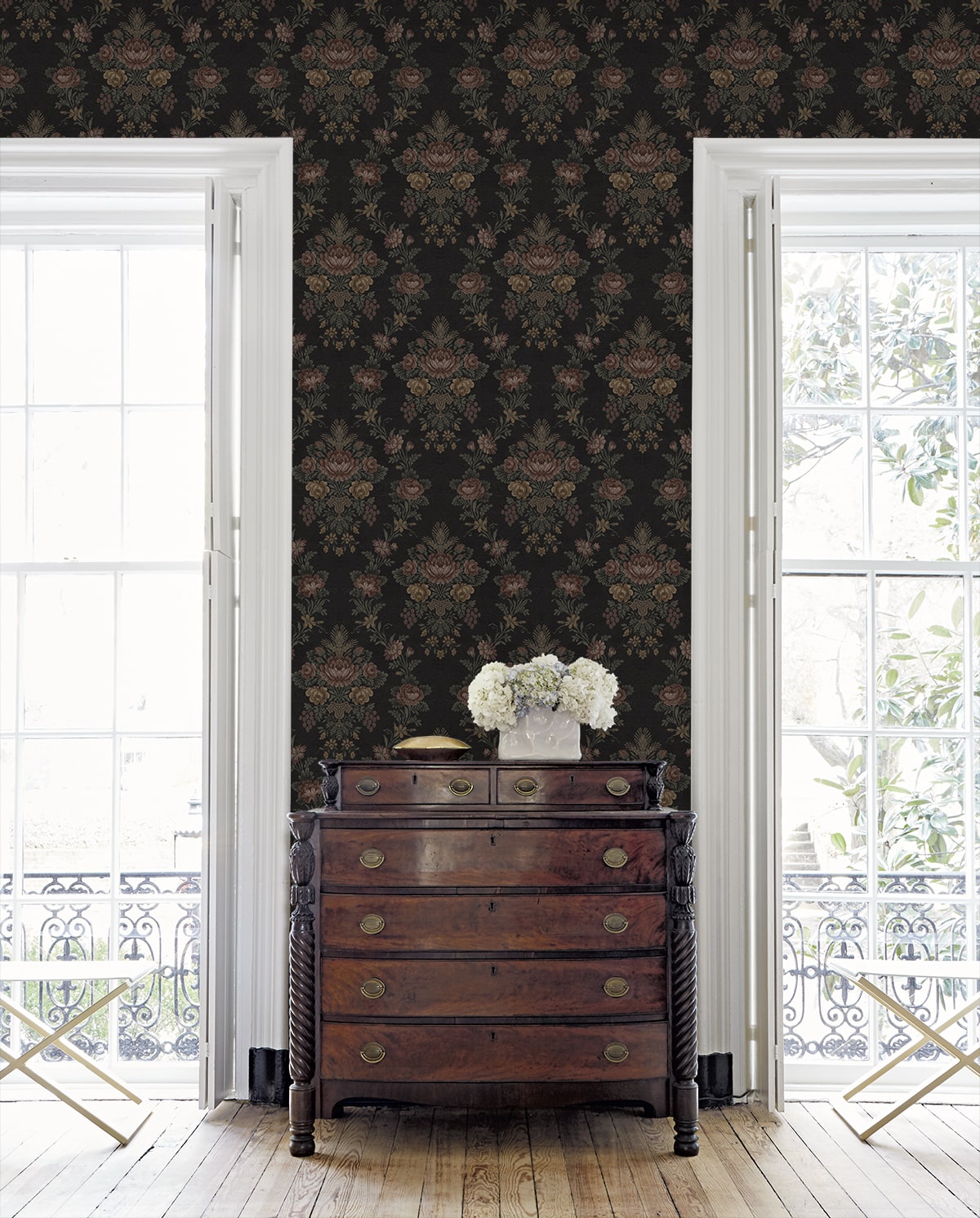 NextWall  Hasset Tapestry Floral Floral Vintage Black   - NW59200