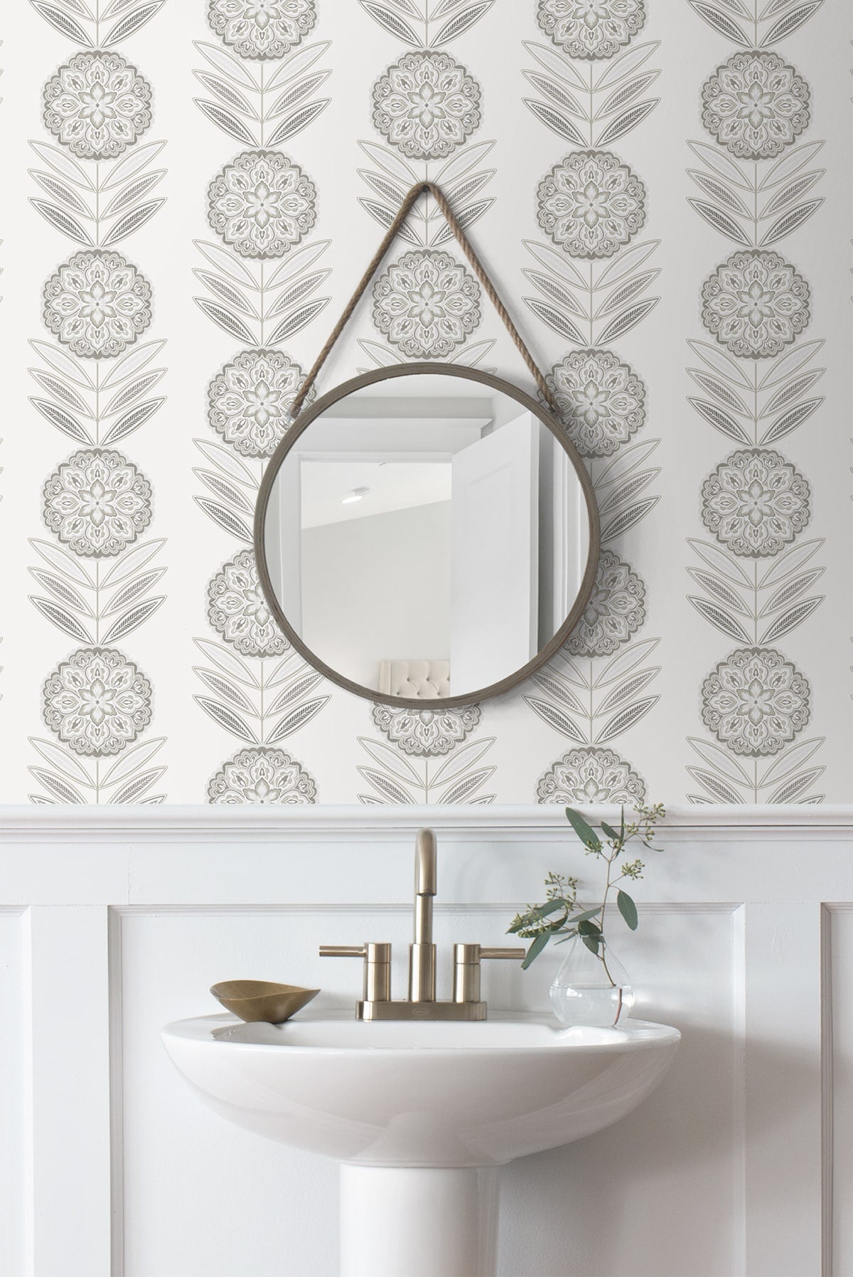 NextWall  Folk Flowers Floral Contemporary Off-White   - NW59900