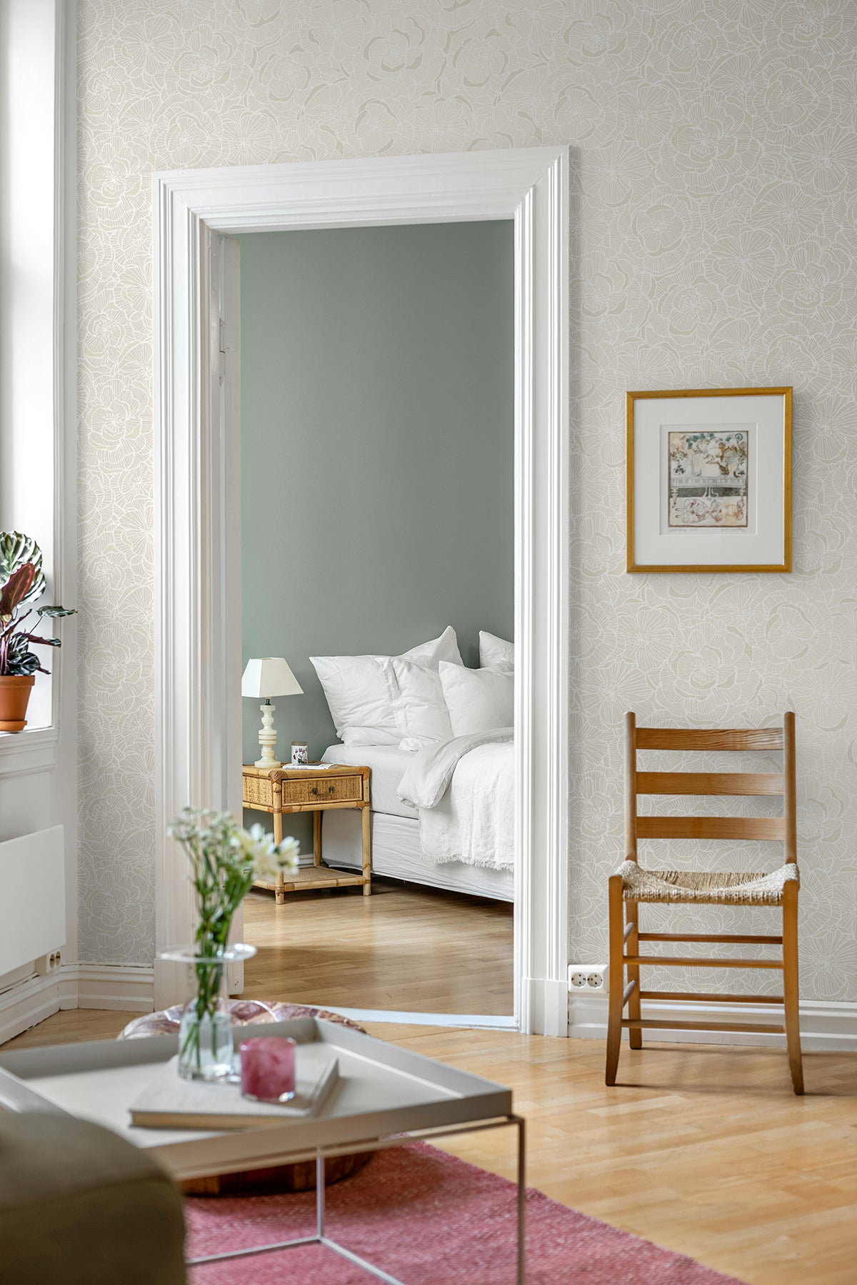 NextWall  Camellia Floral Floral Contemporary Off-White   - NW60000