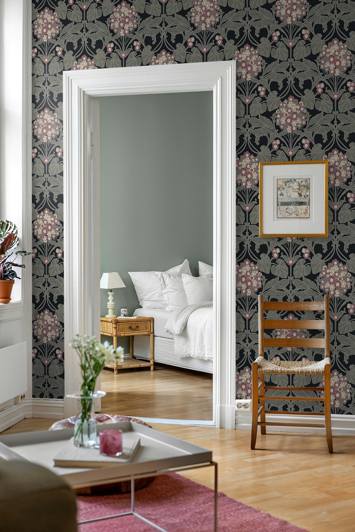 NextWall  Hydrangea Floral Floral Vintage Black   - NW60410