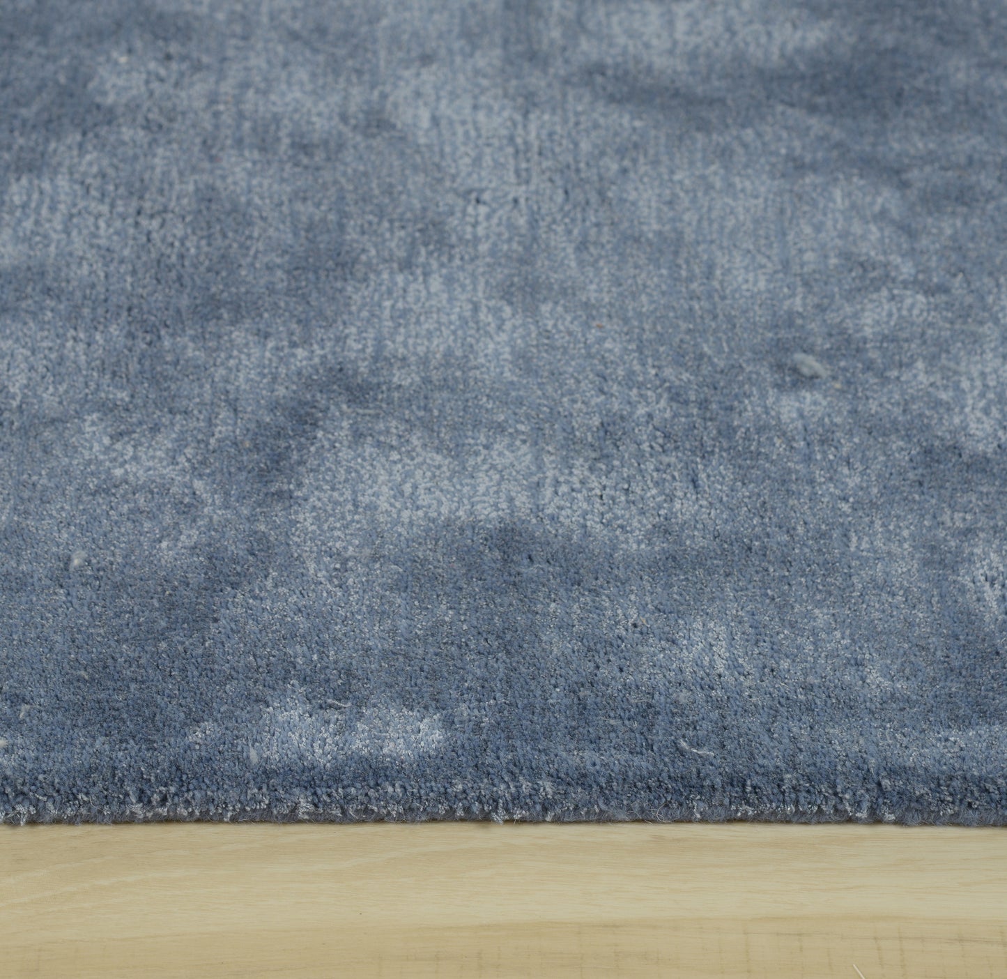 Ocean casual rug, 9' x 12