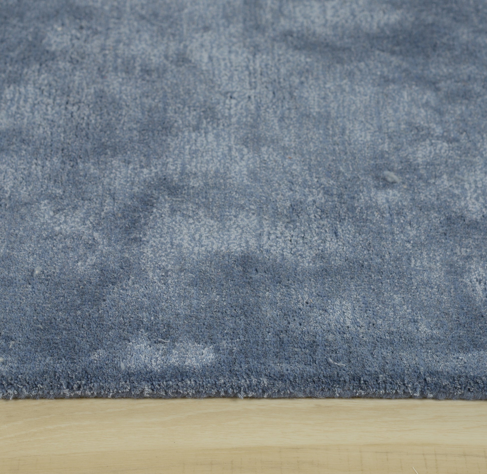 Ocean casual rug, 9' x 12
