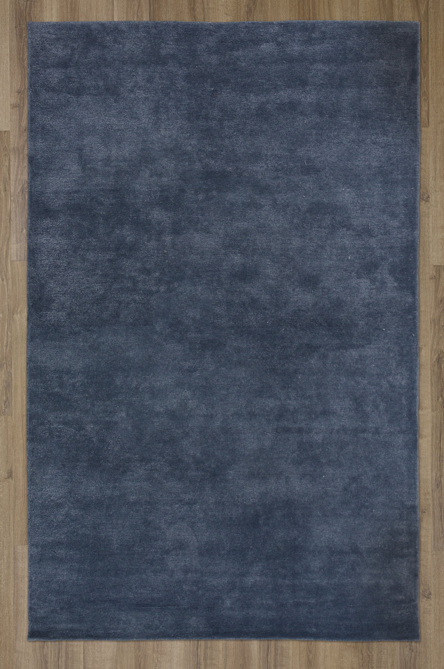 Ocean casual rug, 10' x 13'.