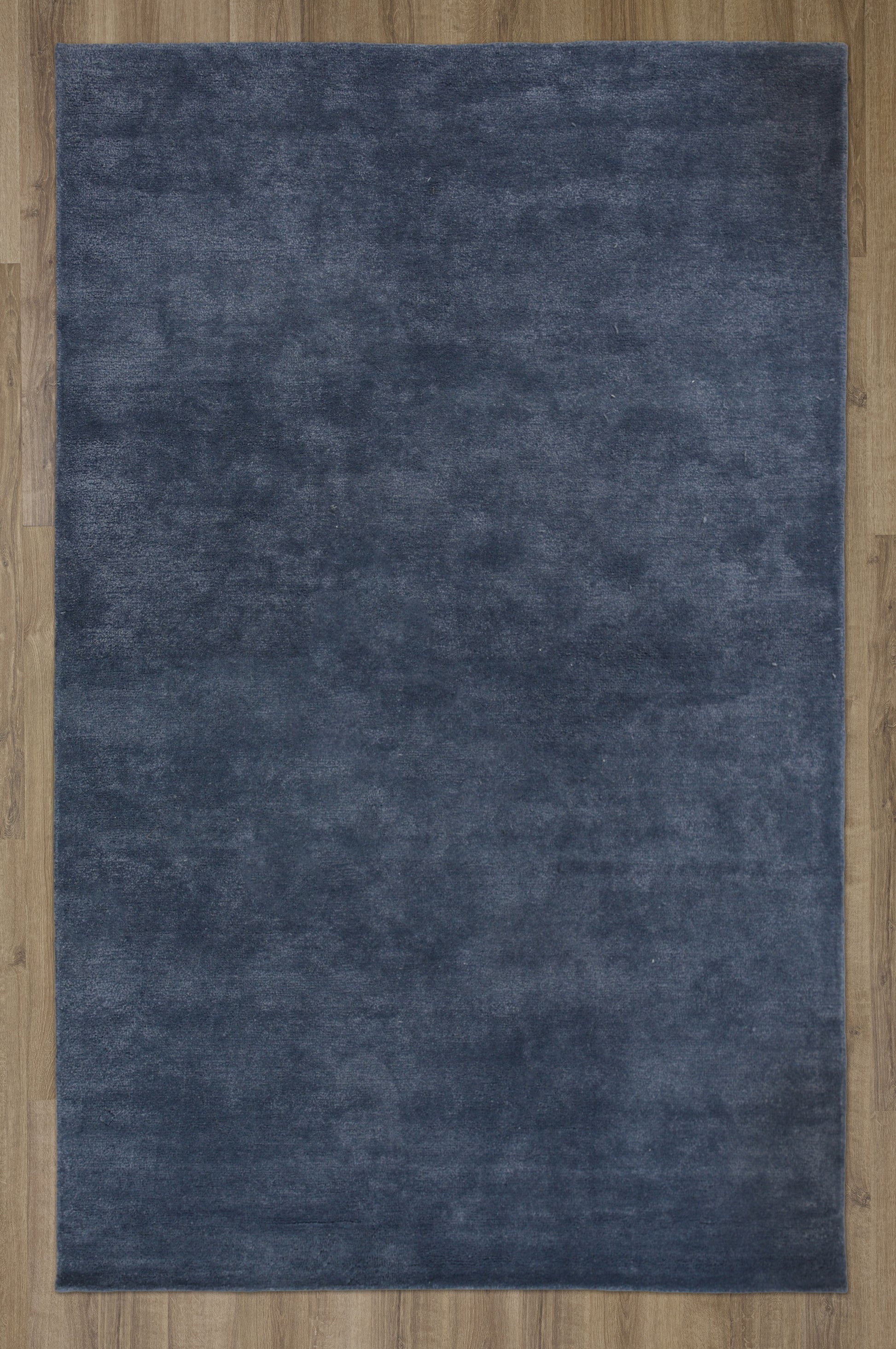 Ocean casual rug, 10' x 13'.