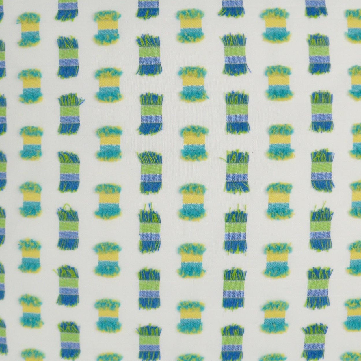 D.V. KAP HOME   22" x 22" Outdoor Fifi Pillow - Green Cut Thread    - OD-281-G-2222