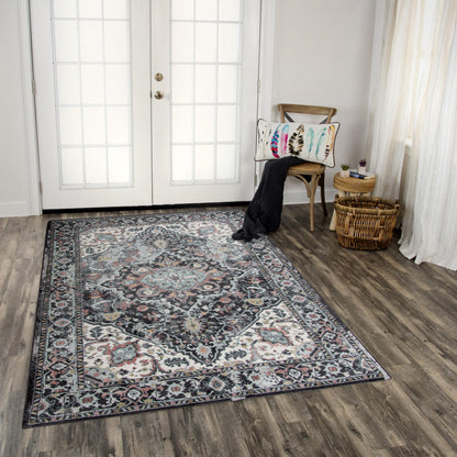 Traditional 8' x 10' rug.